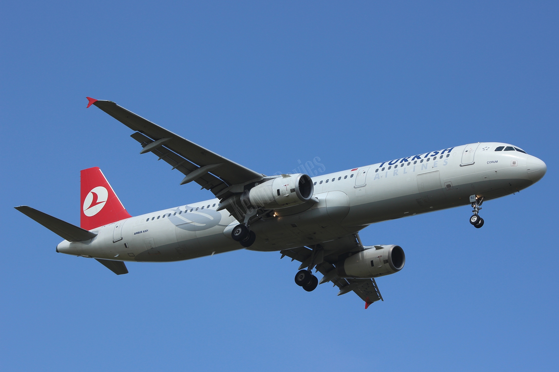 Turkish Airlines A321 TC-JRJ