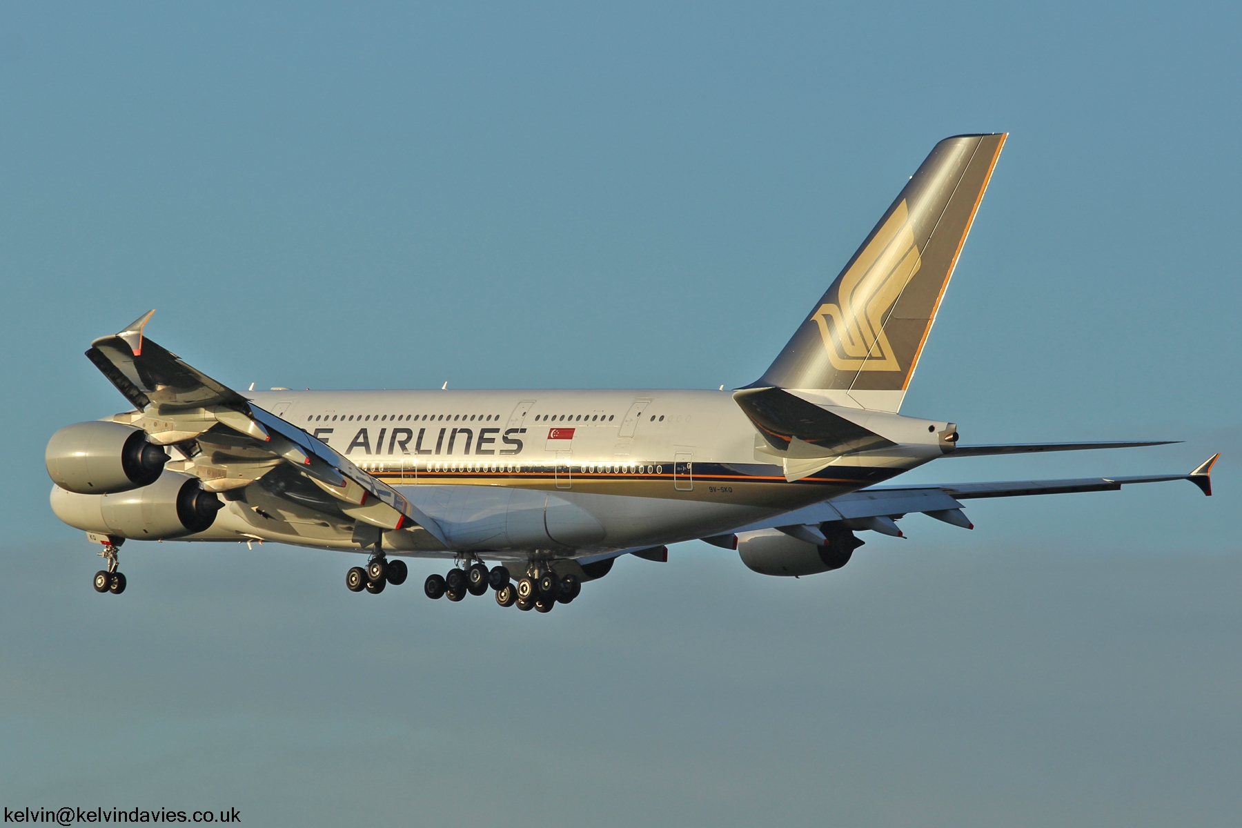 Singapore Airlines A380 9V-SKQ
