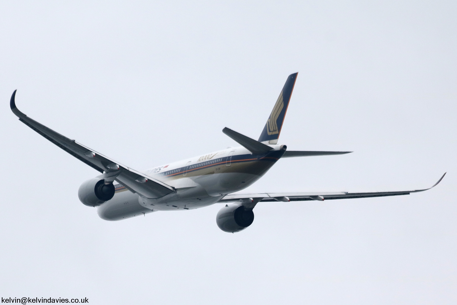 Singapore Airlines A350 9V-SMF