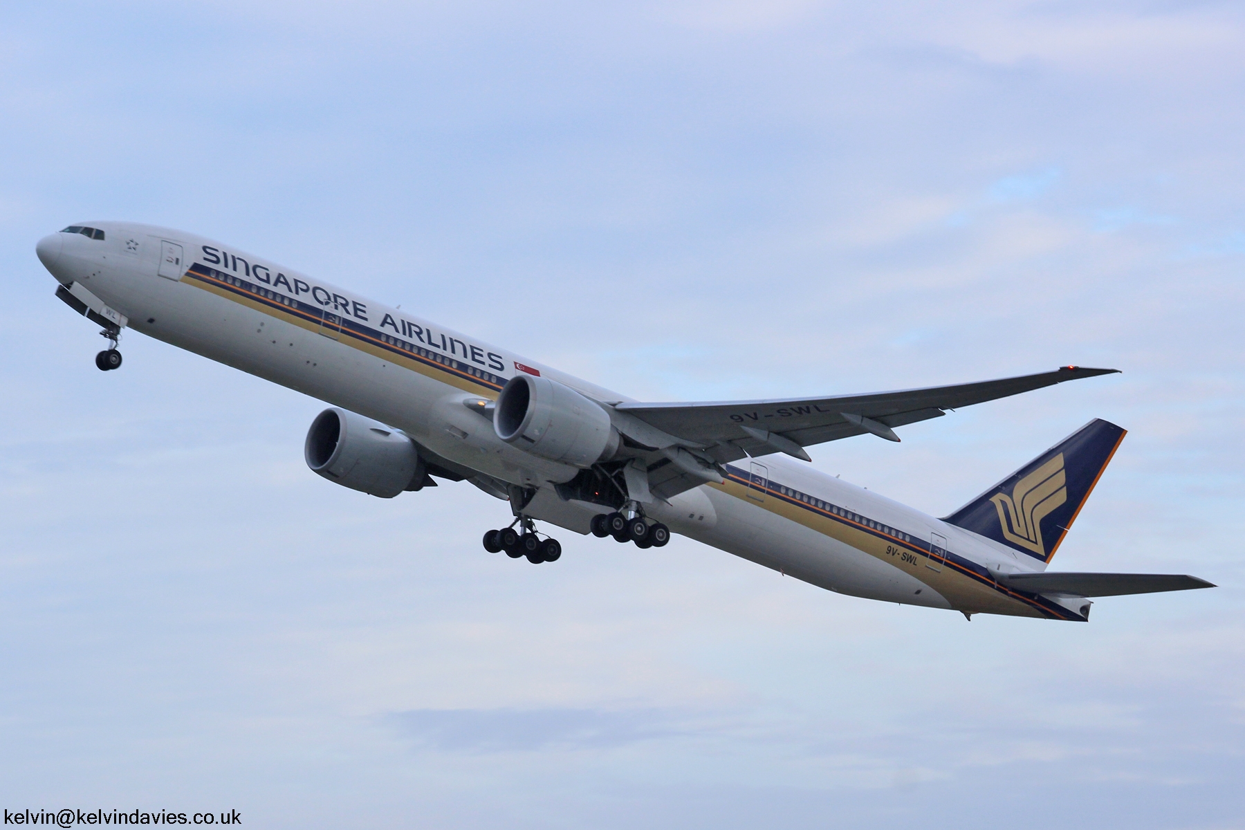 Singapore Airlines 777 9V-SWL