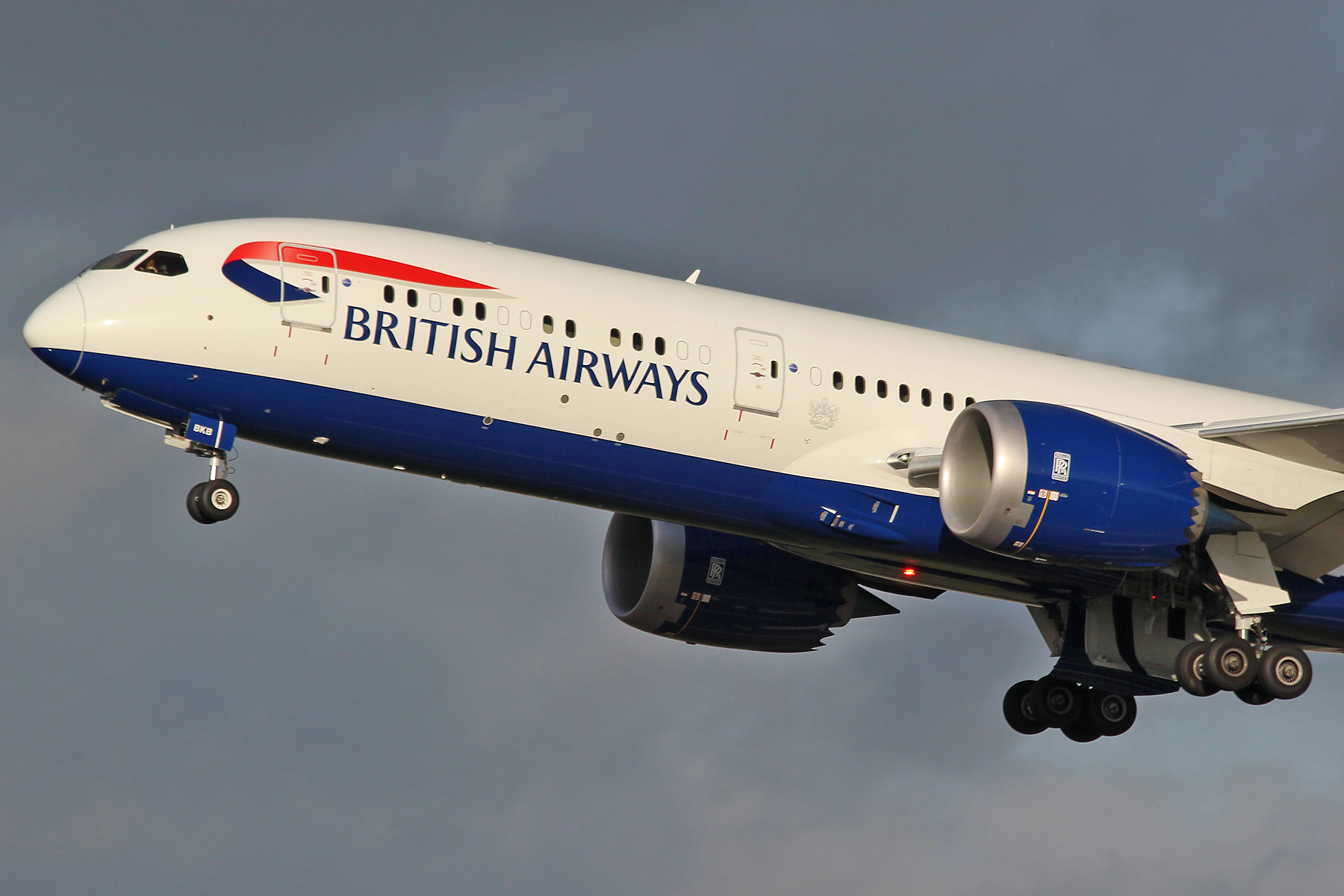 British Airways 787 G-ZBKB
