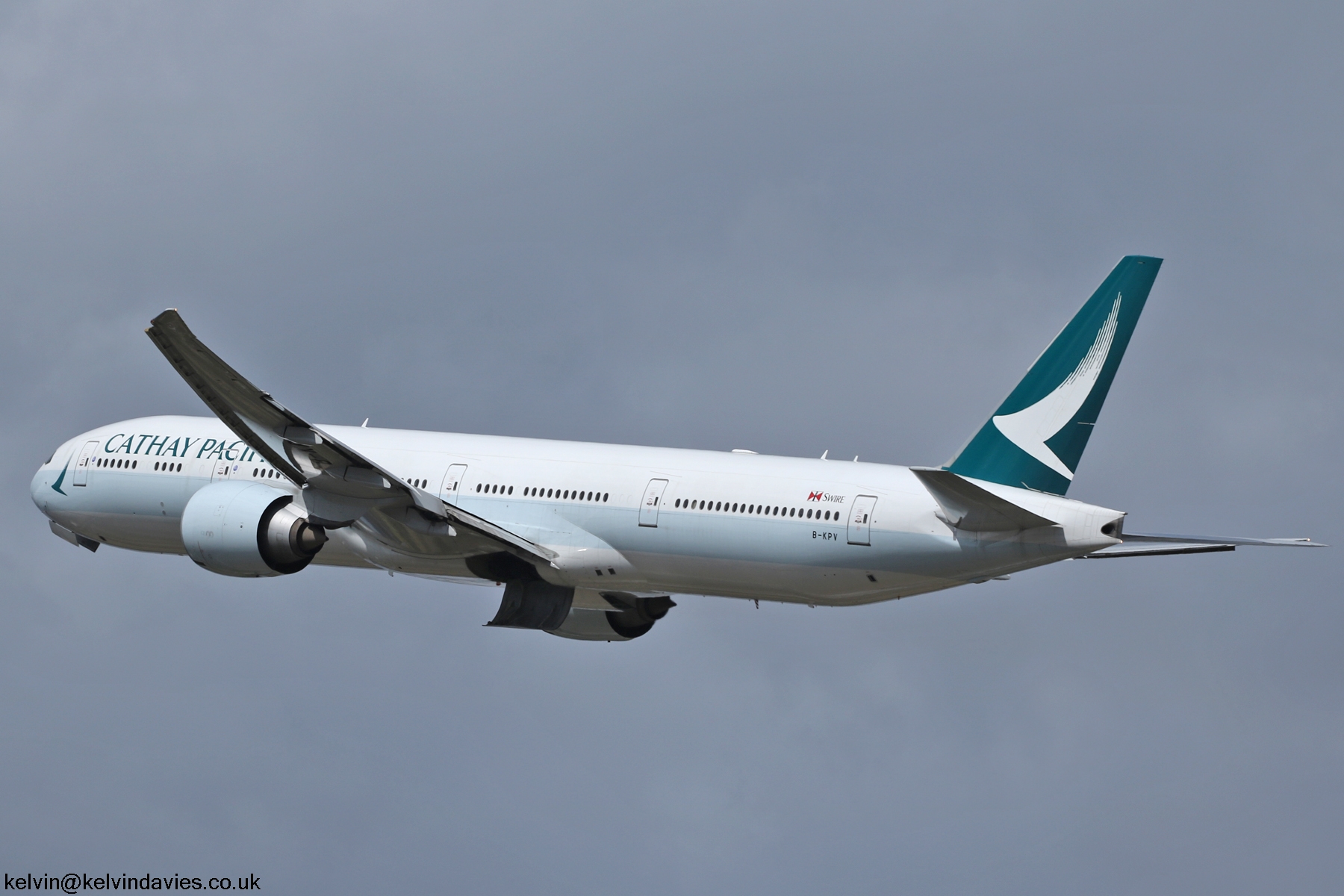 Cathay Pacific Airways 777 B-KPV