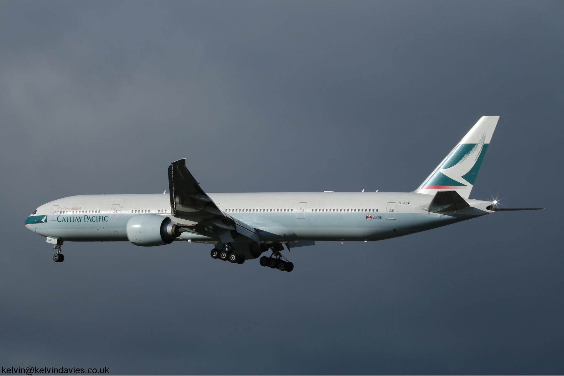 Cathay Pacific Airways 777 B-KQR