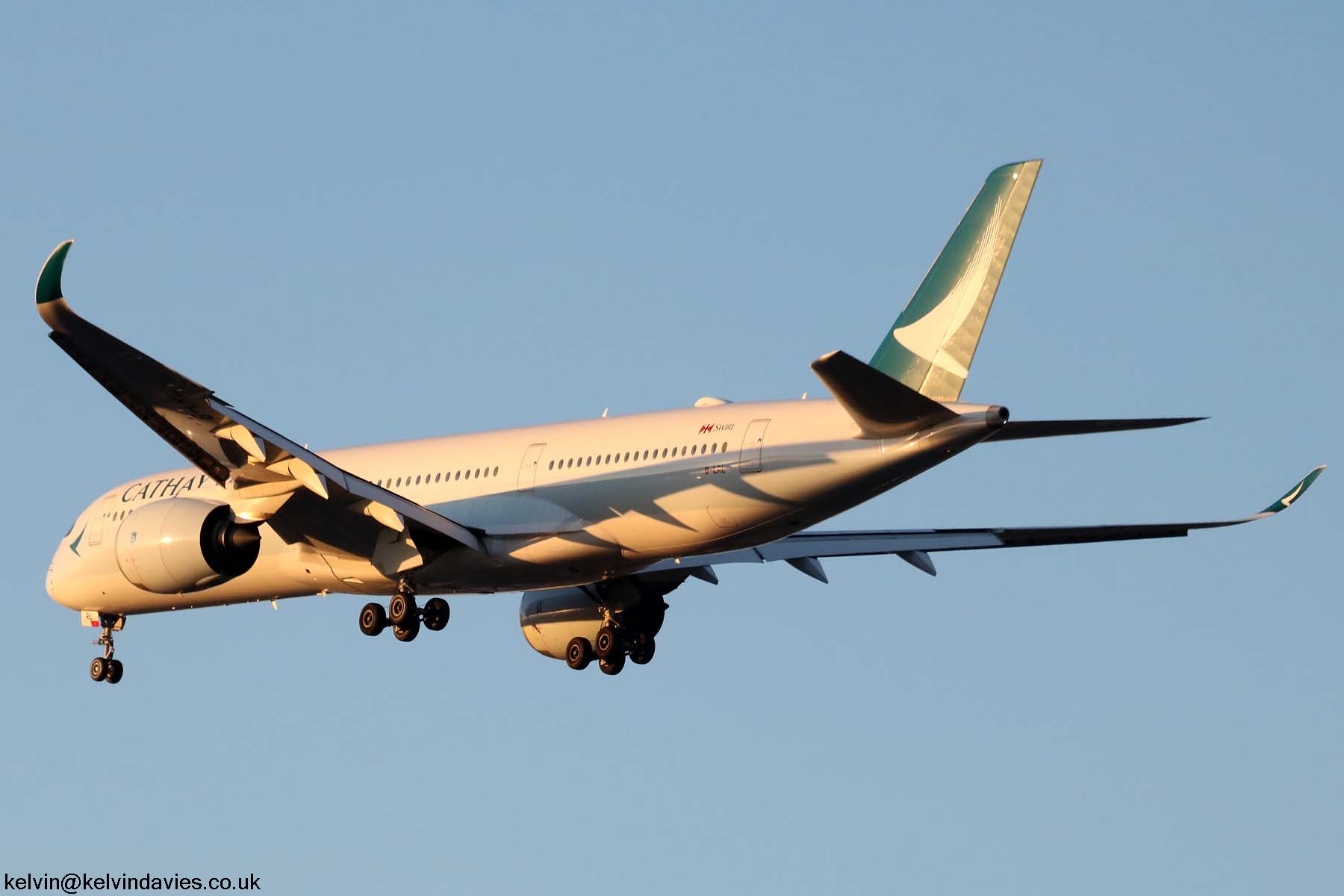 Cathay Pacific Airways A350 B-LRL