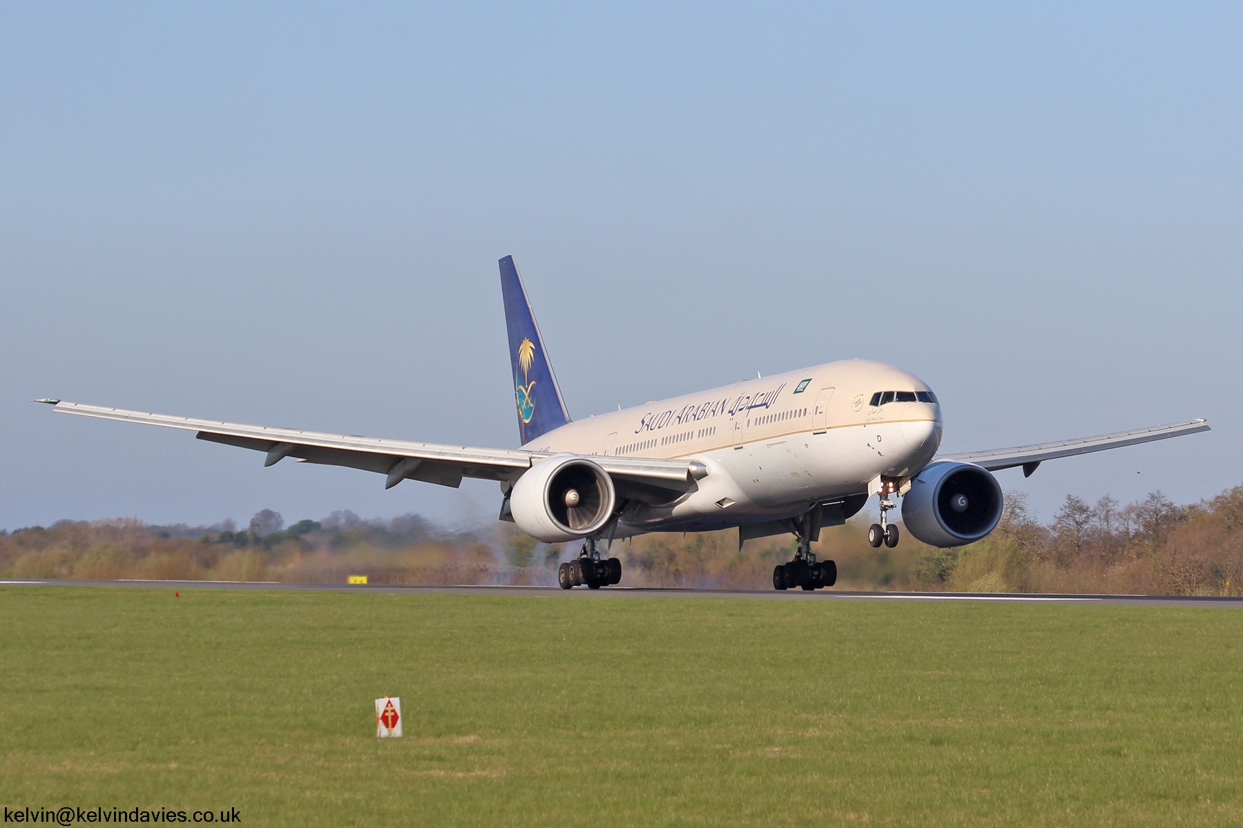 Saudi Arabian 777 HZ-AK25