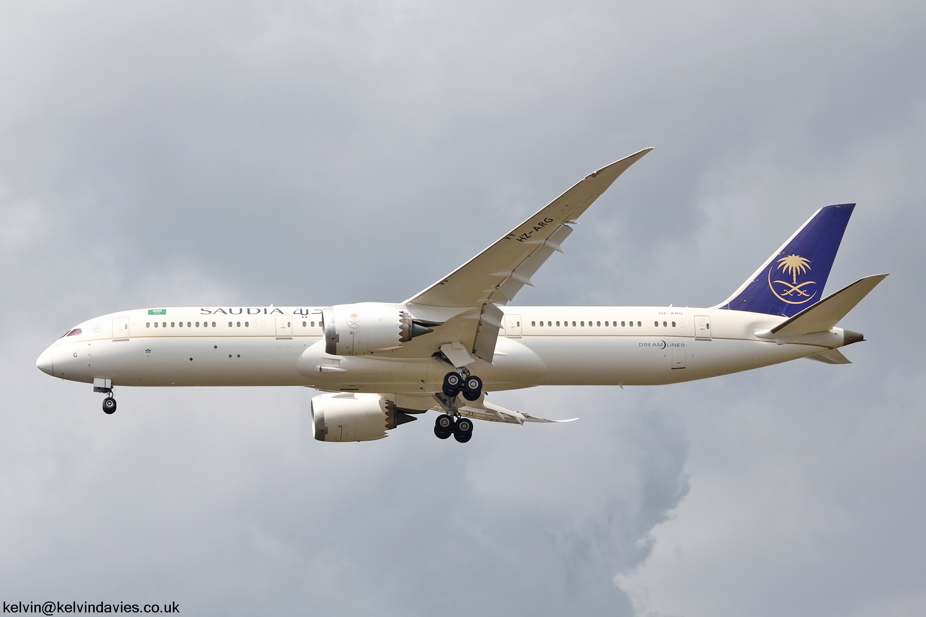 Saudi Arabian 787 HZ-ARG