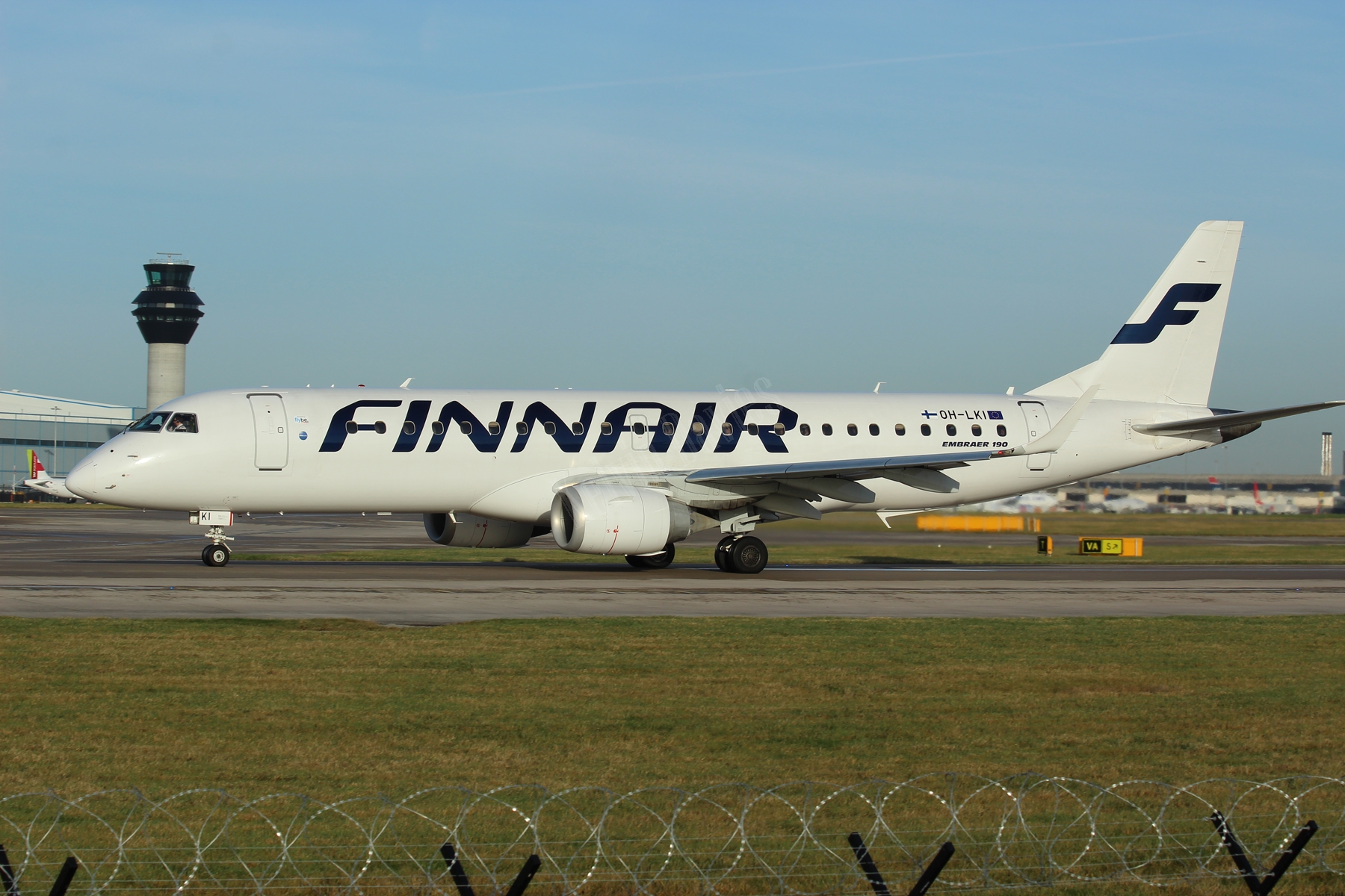 Finnair ERJ190 OH-LKI