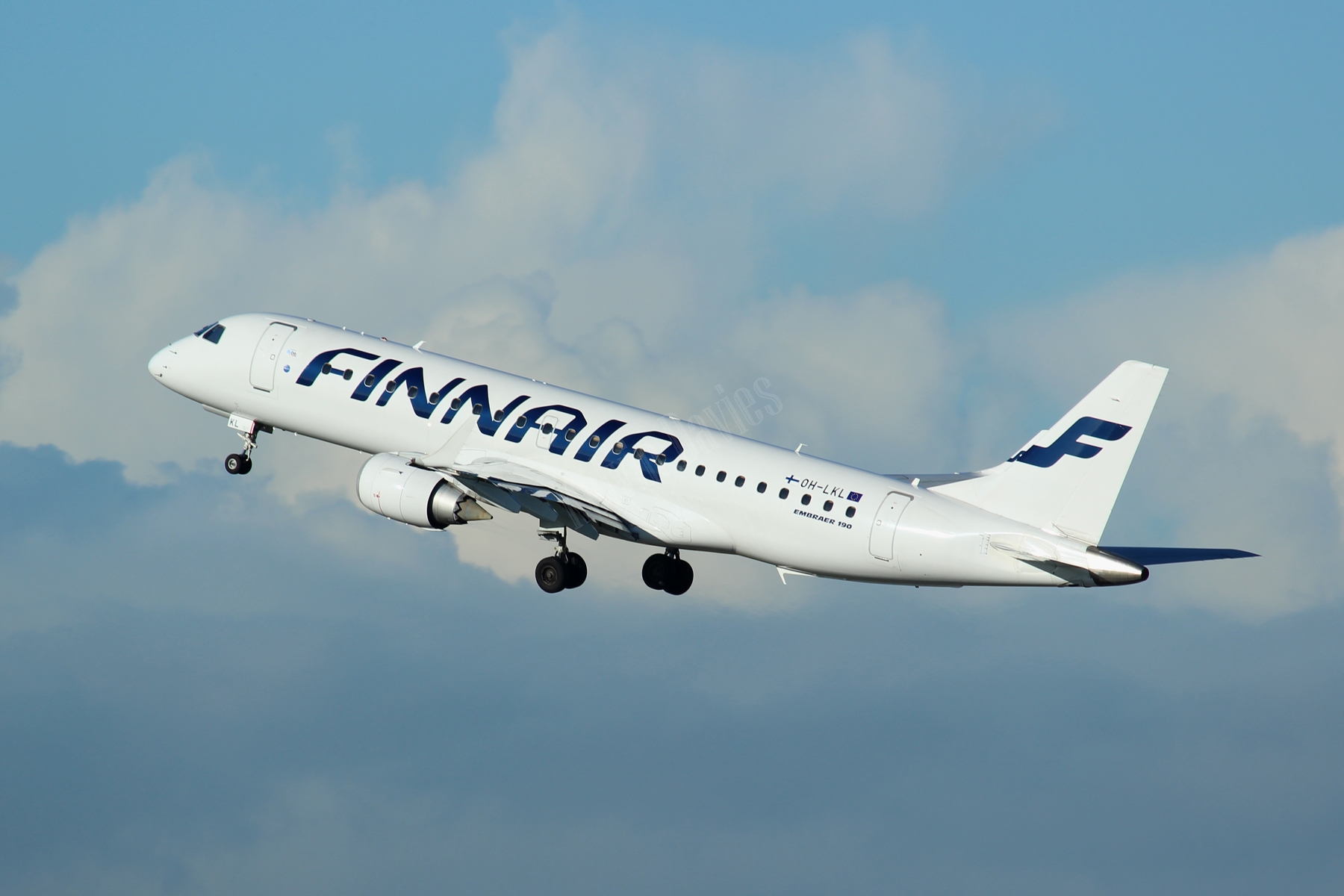 Finnair ERJ190 OH-LKL