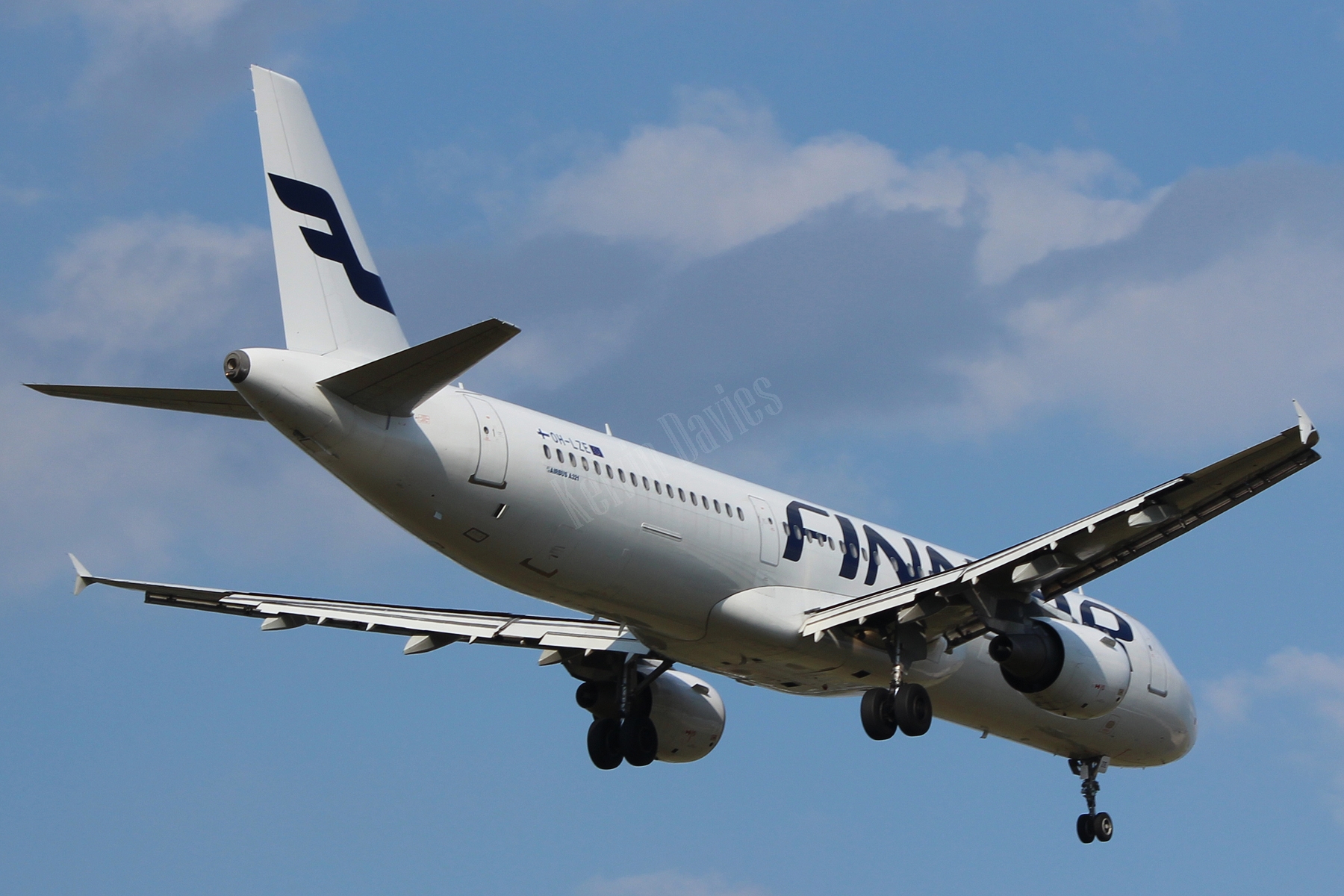 Finnair A321 OH-LZE