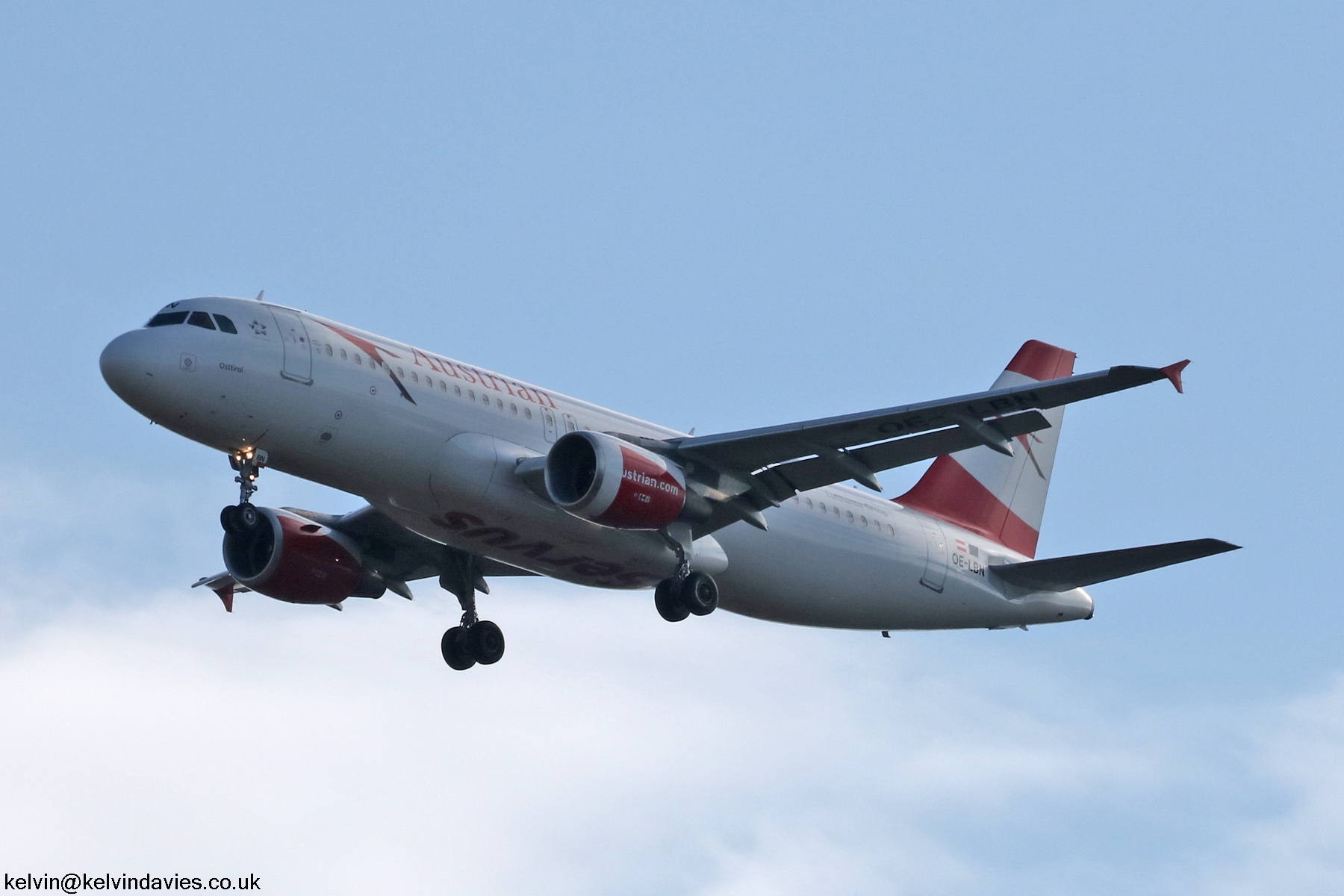 Austrian Airlines A320 OE-LBN