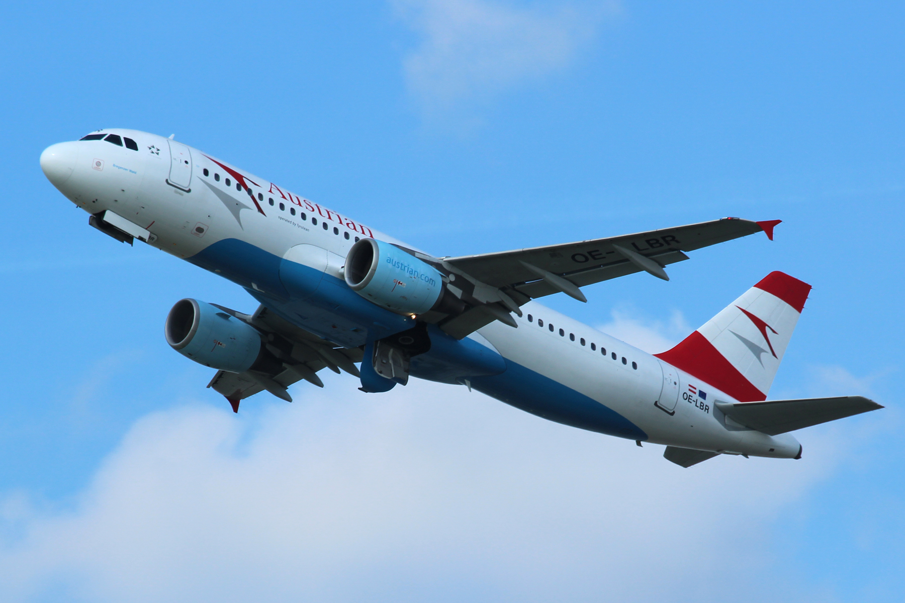 Austrian Airlines A320 OE-LBR