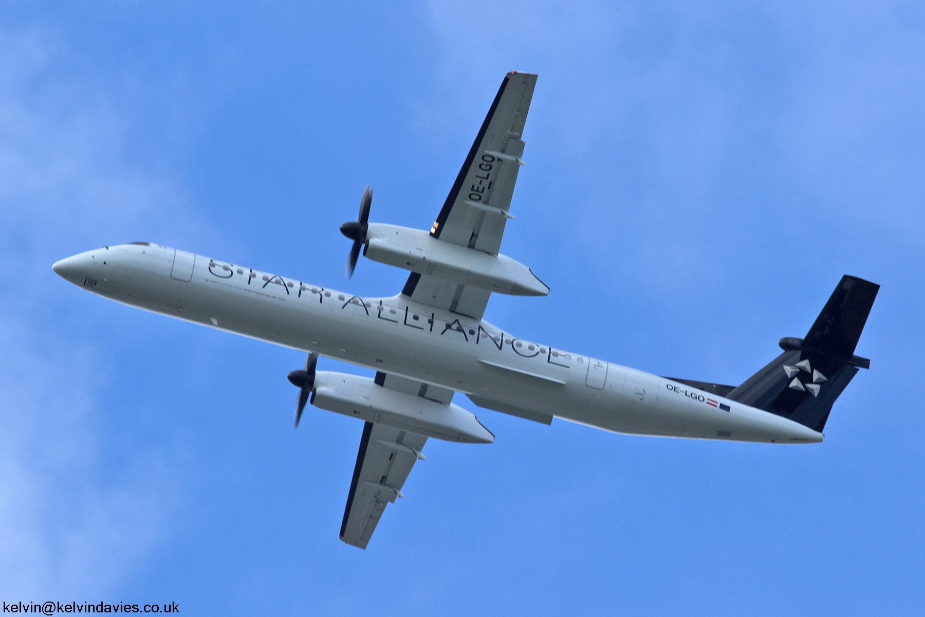 Austrian Airlines Dash 8 OE-LGO