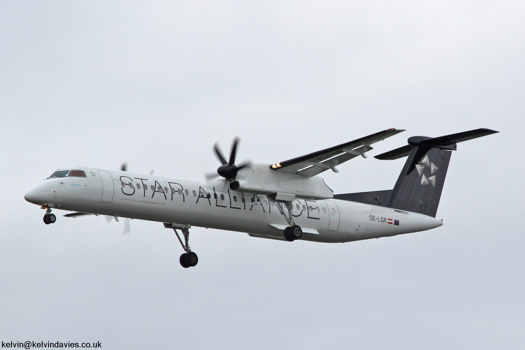 Austrian Airlines Dash 8 OE-LGR