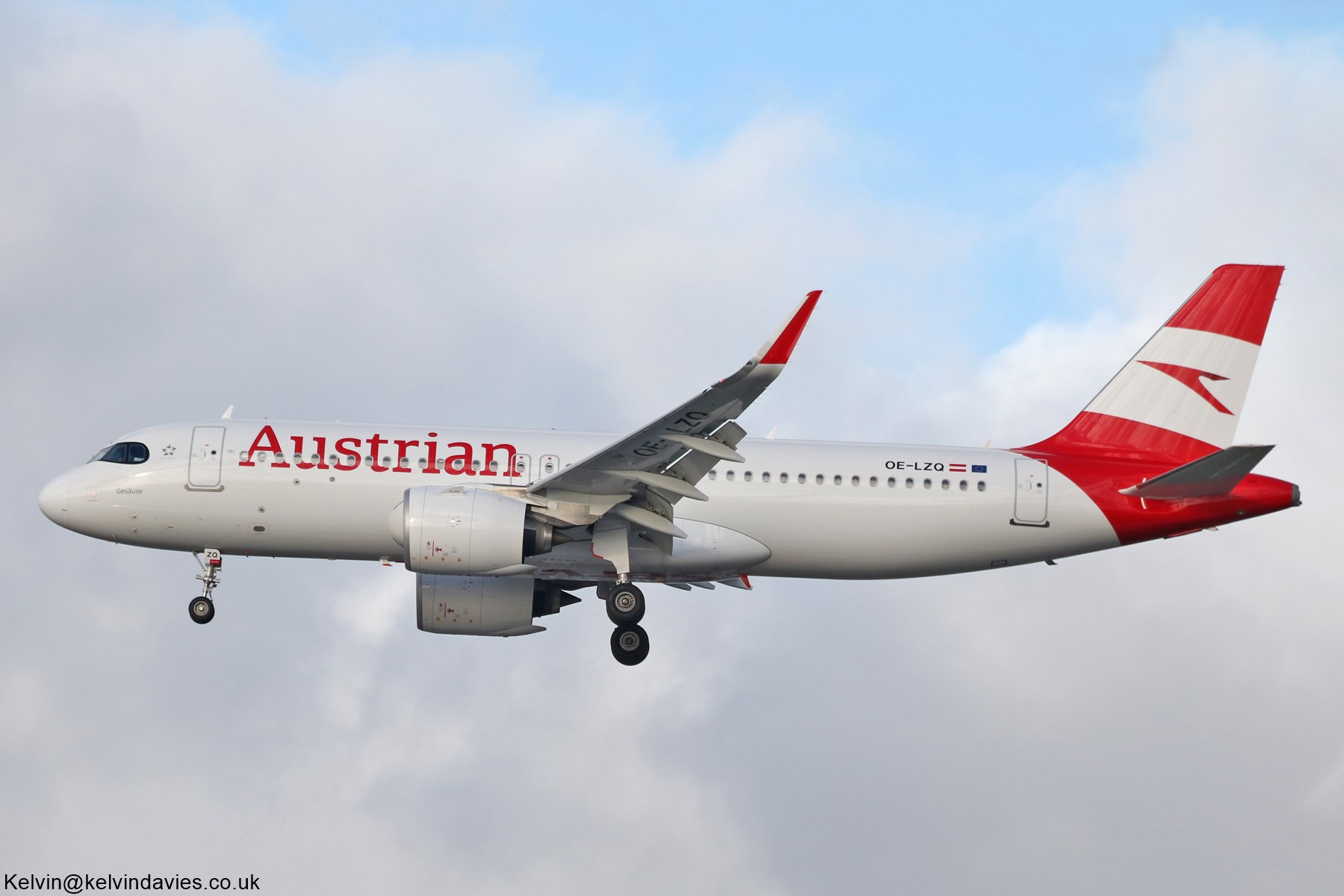 Austrian Airlines A320 OE-LZQ