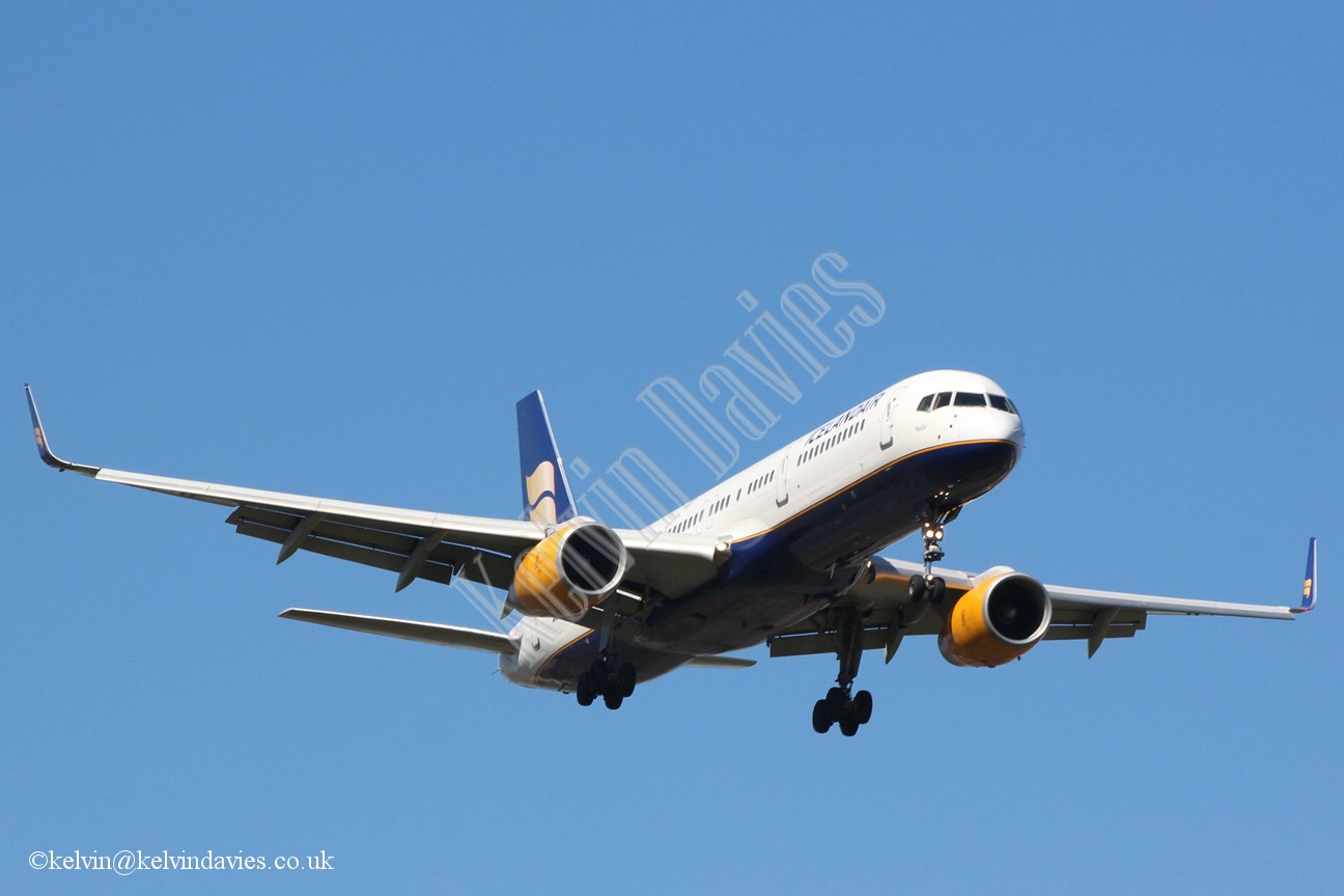 Icelandair 757 TF-FIZ