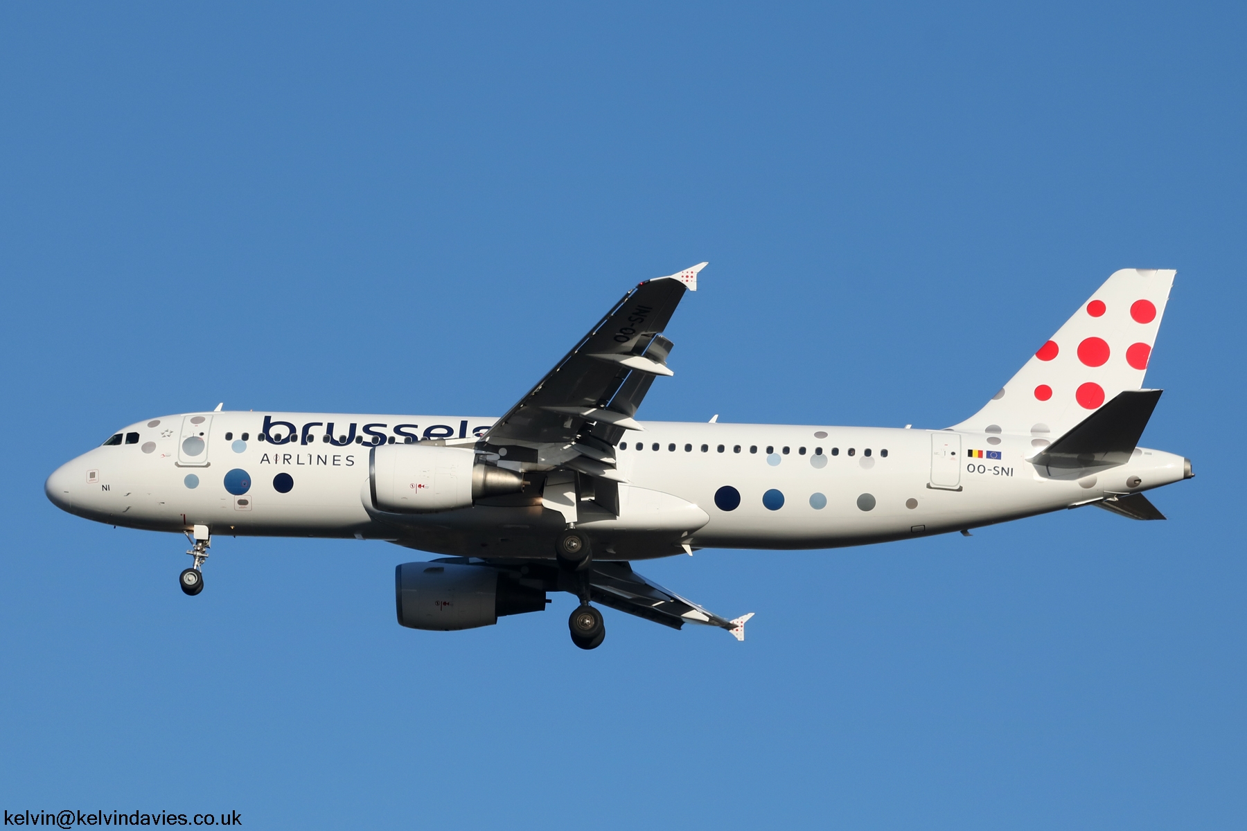 Brussels Airlines A320 OO-SNI