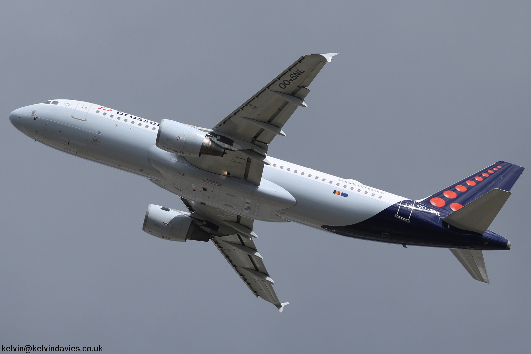 Brussels Airlines A320 OO-SNL