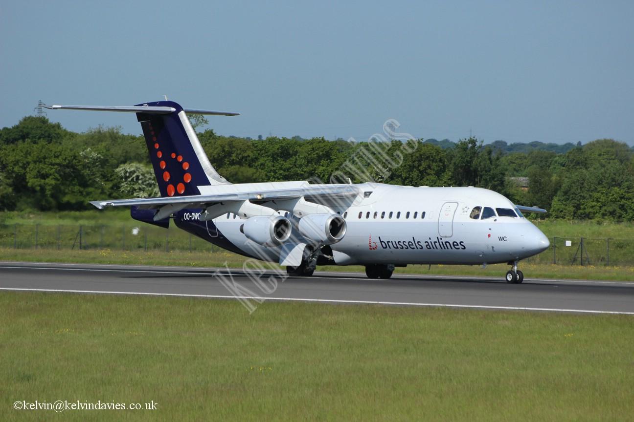 Brussels Airlines RJ100 OO-DWC