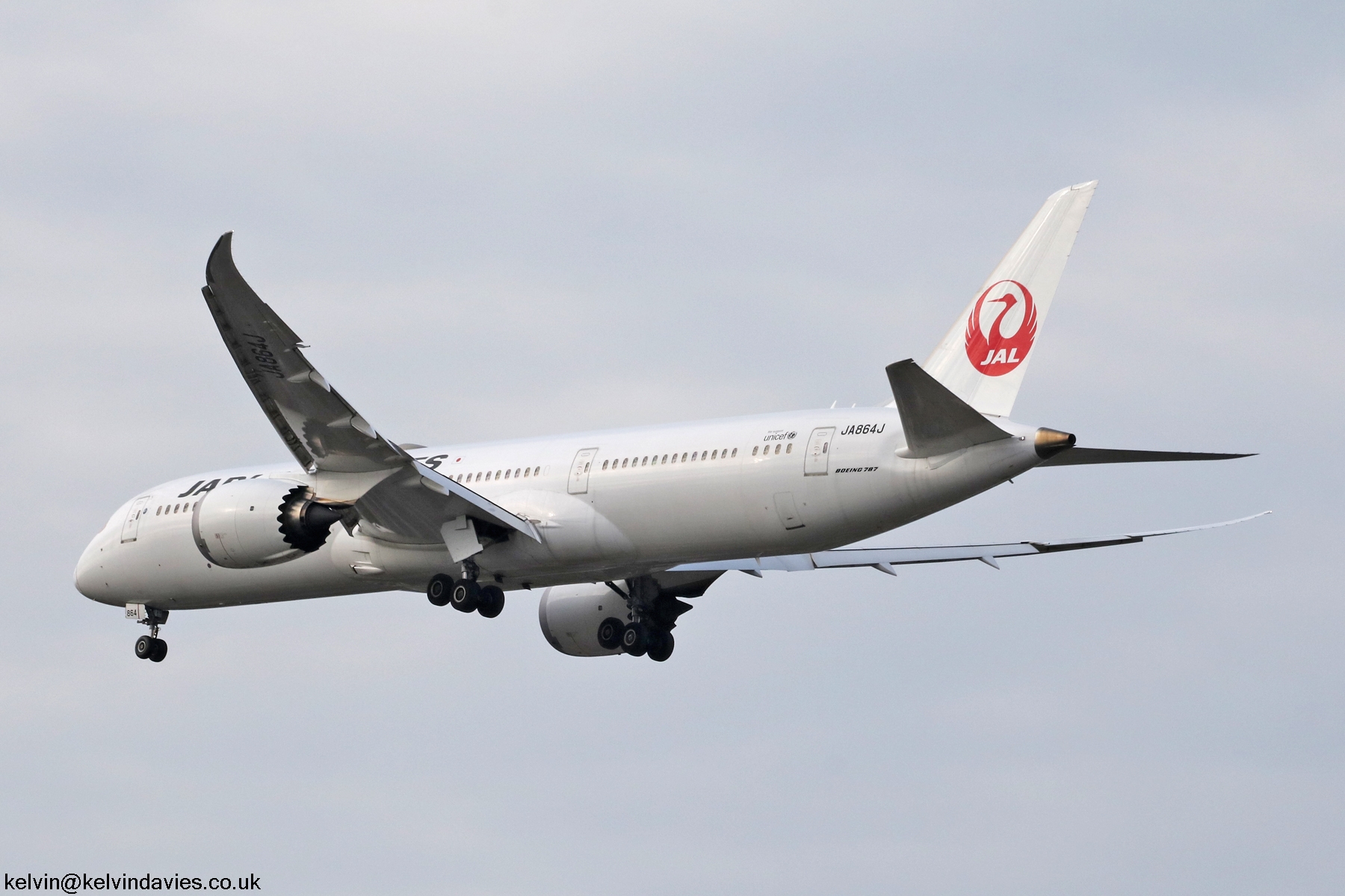 Japan Airlines 787 JA864J