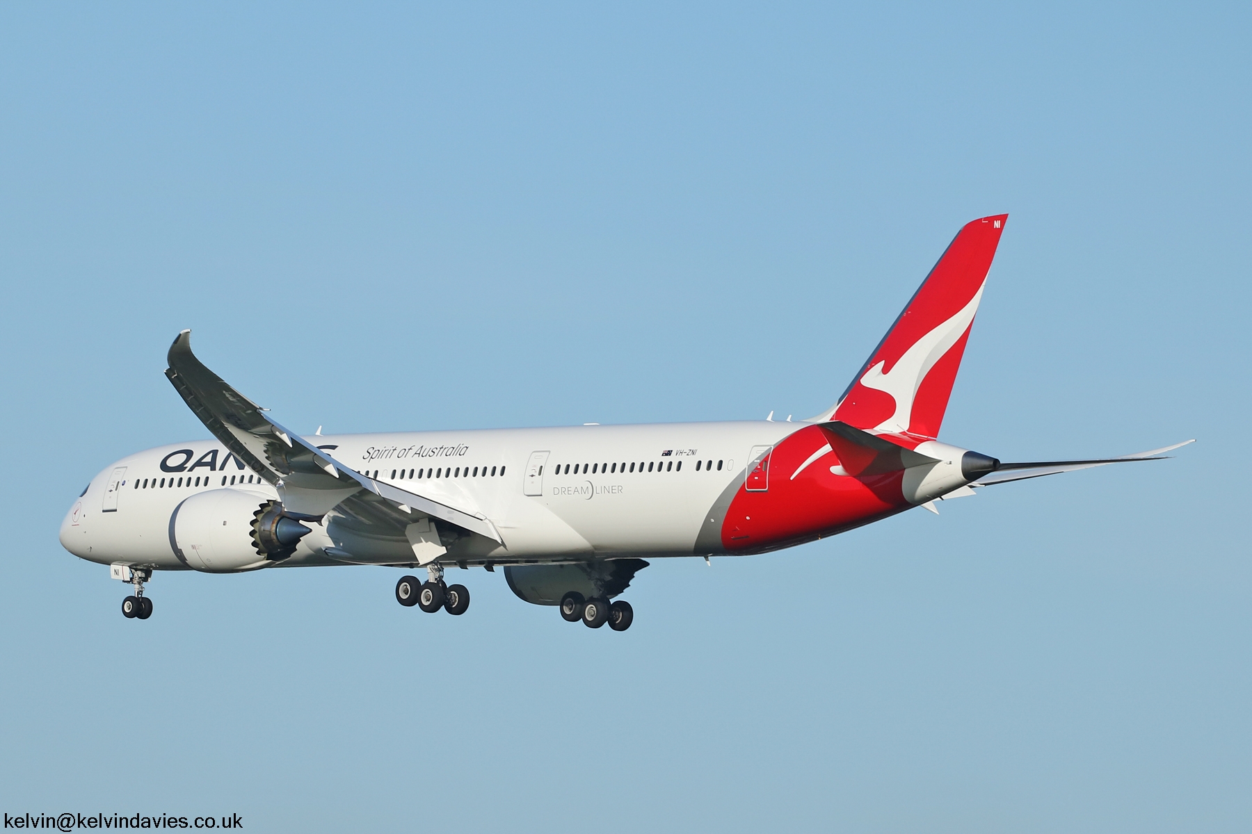 Qantas 787 VH-ZNI