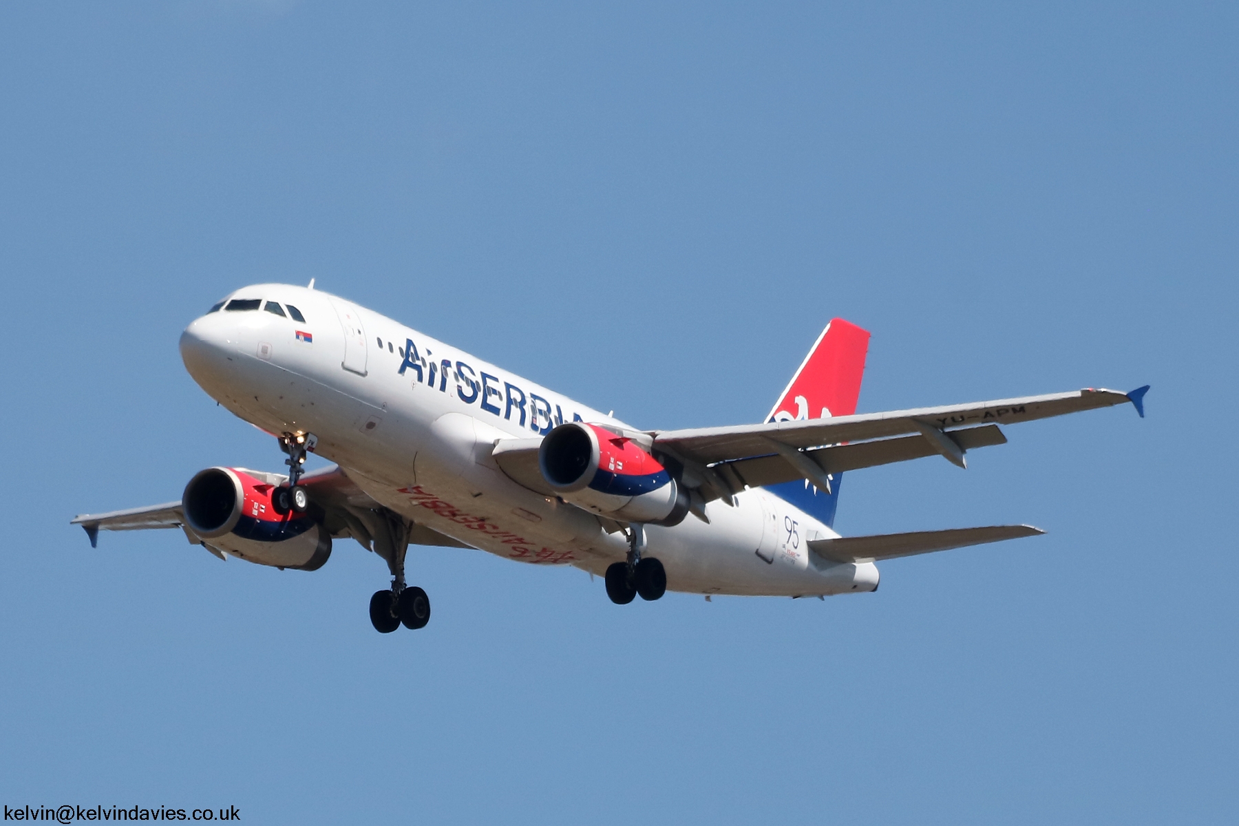 Air Serbia A319 YU-APM