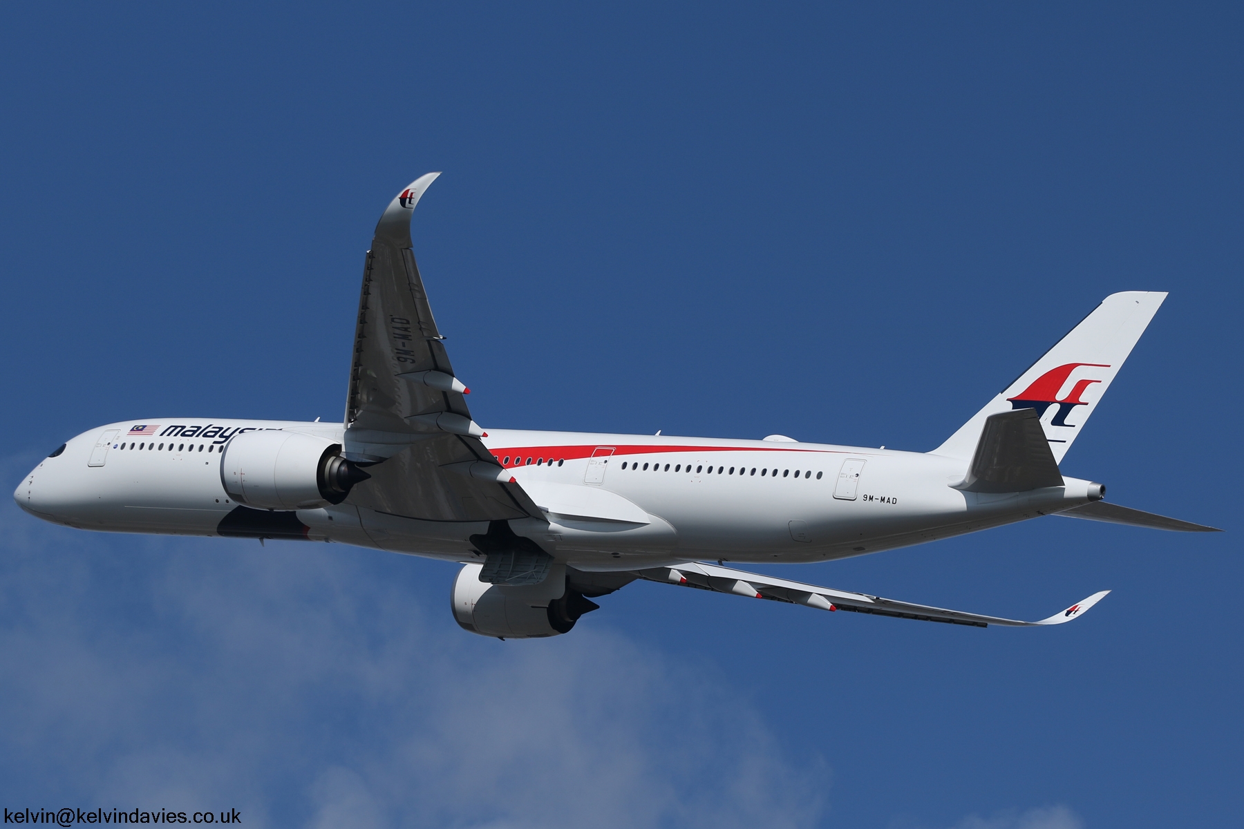 Malaysia Airlines A350 9M-MAD