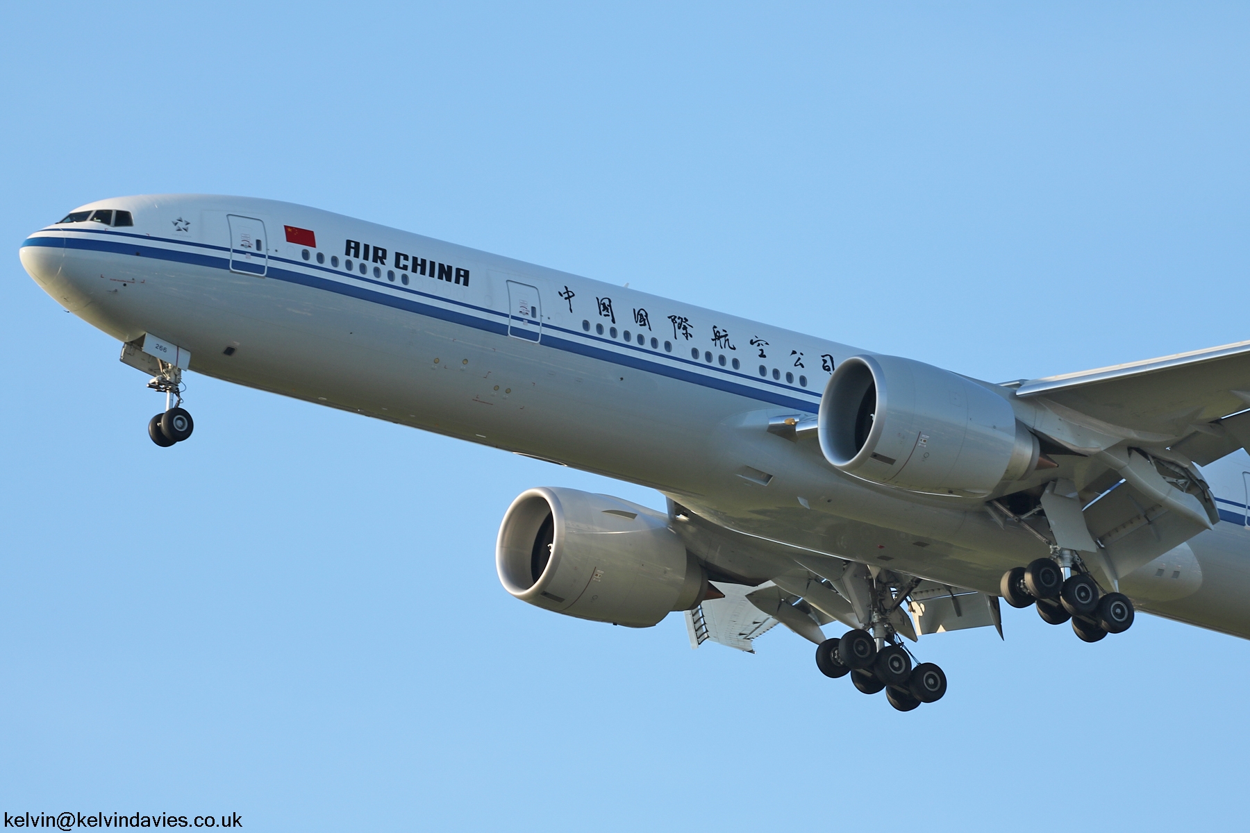Air China 777 B-1266