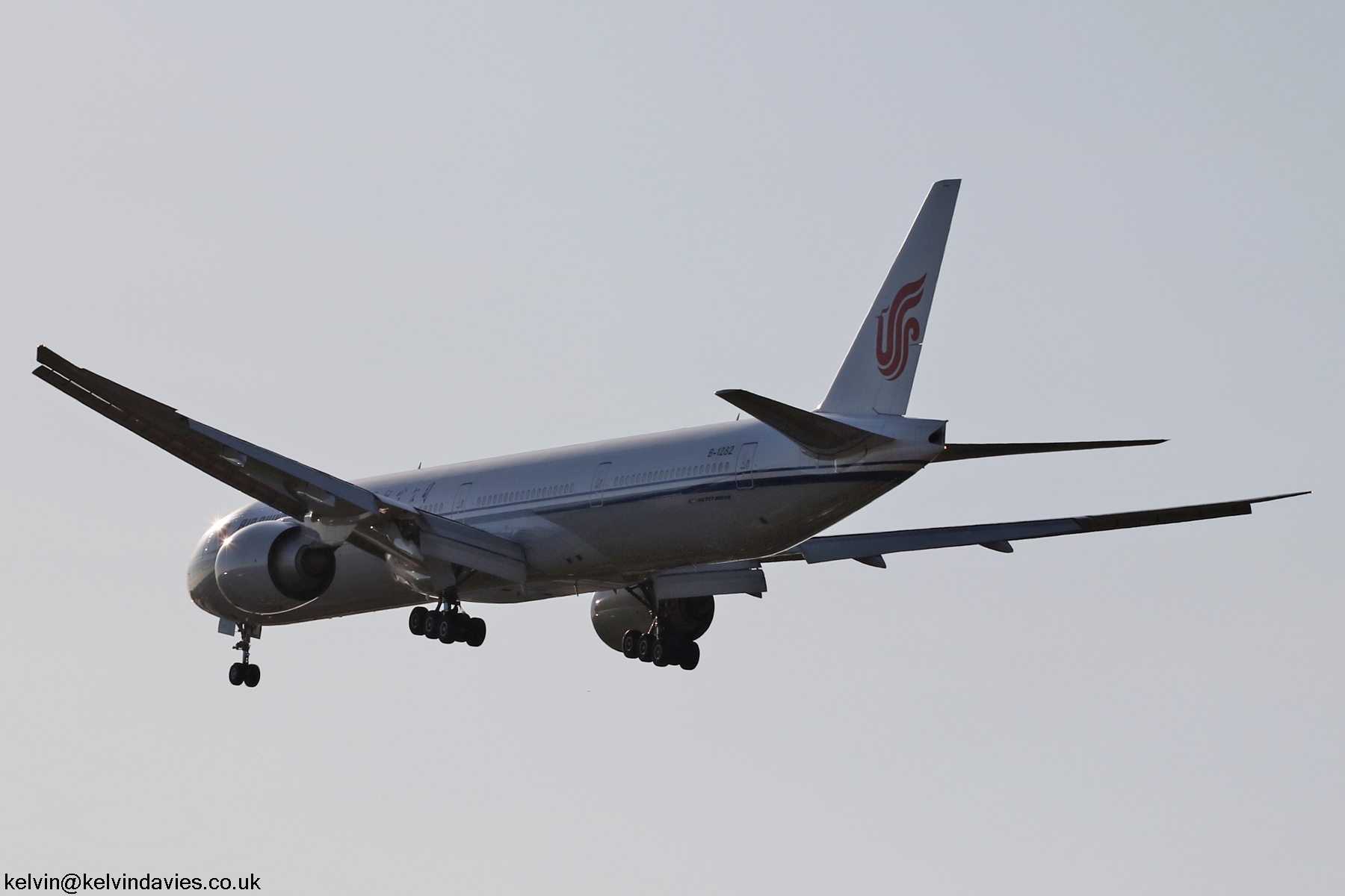 Air China 777 B-1282