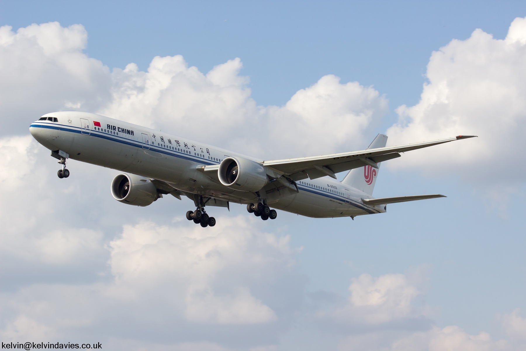 Air China 777 B-2033