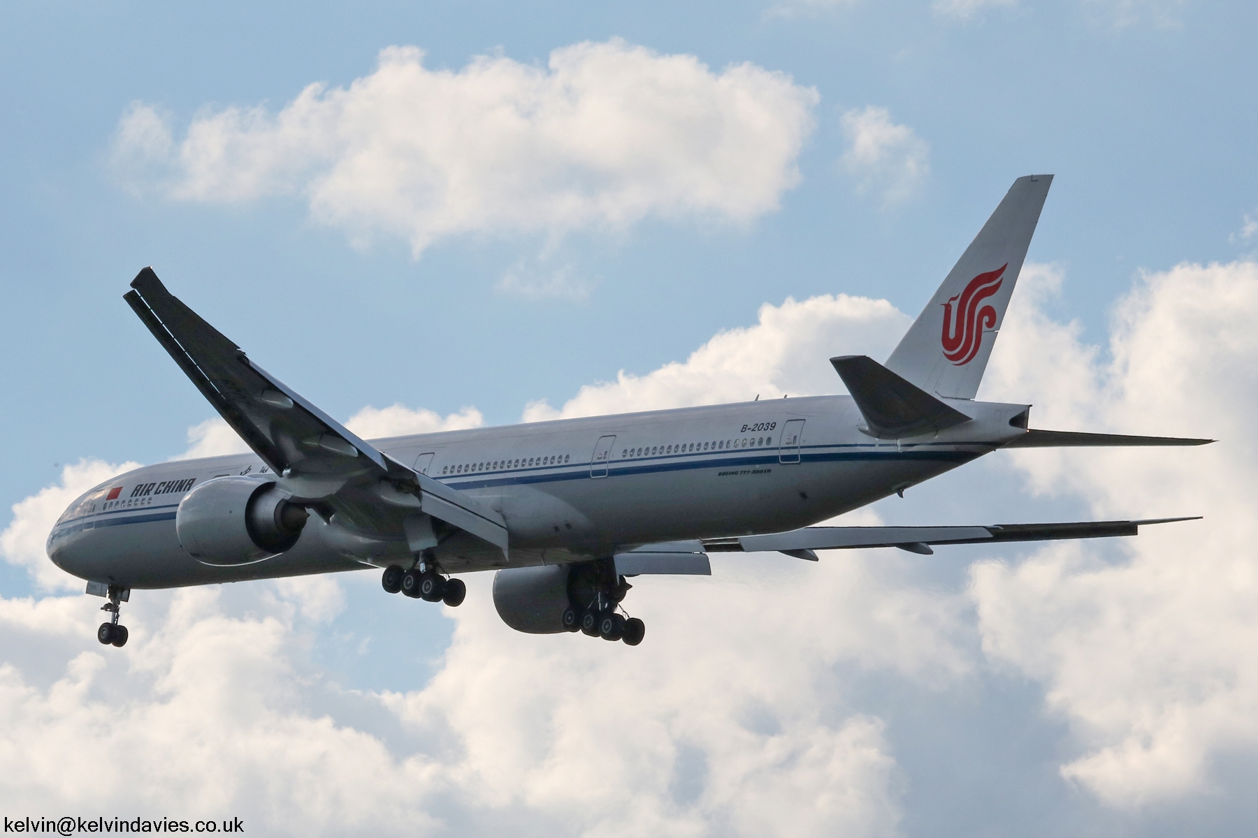 Air China 777 B-2039