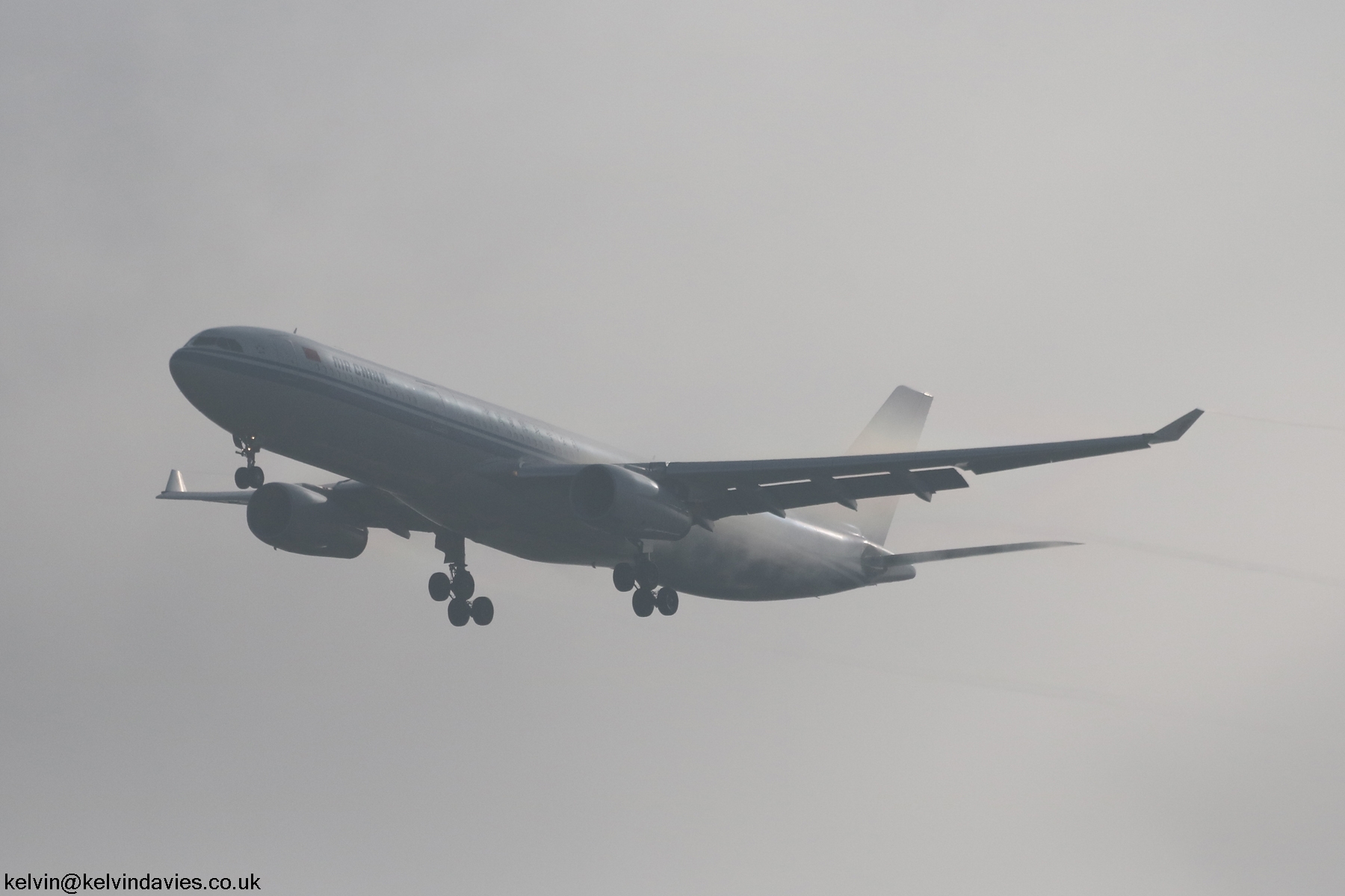 Air China A330 B-8689