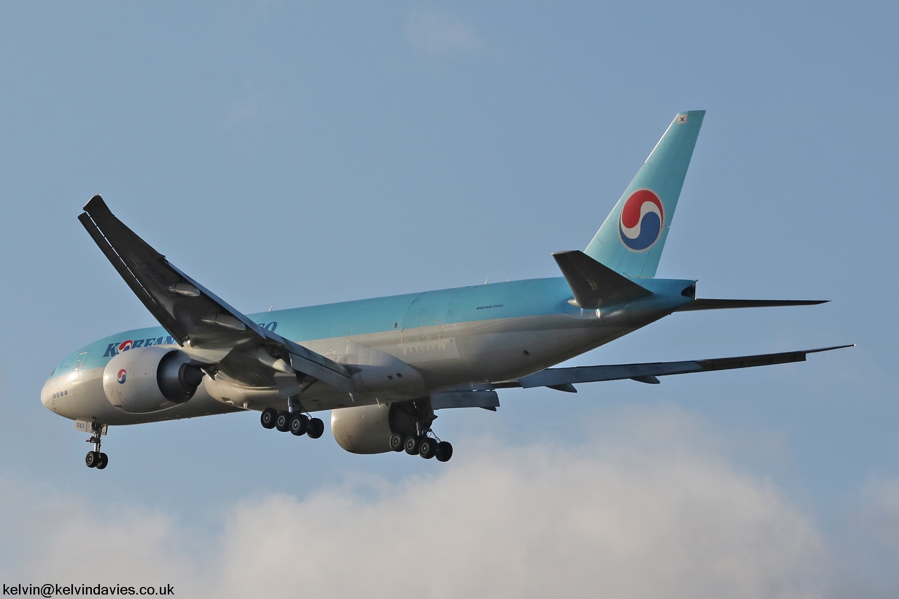Korean Air 777-F HL8043