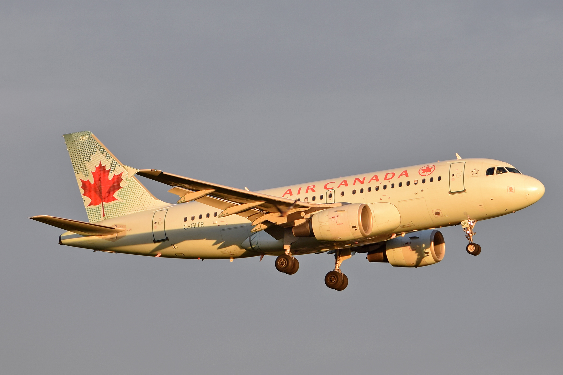 C-GITR Air Canada A318