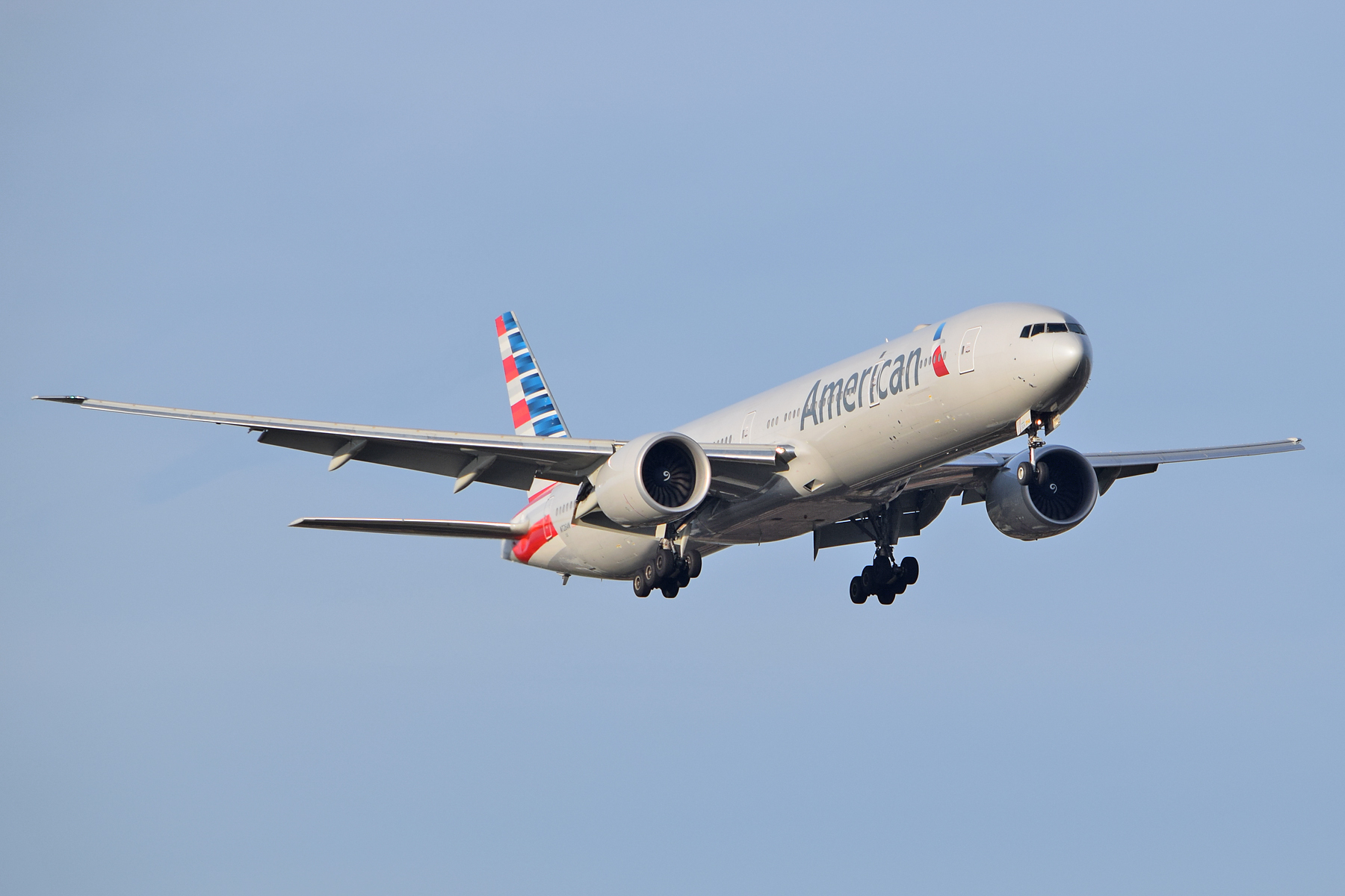 N726AN American Airlines B777