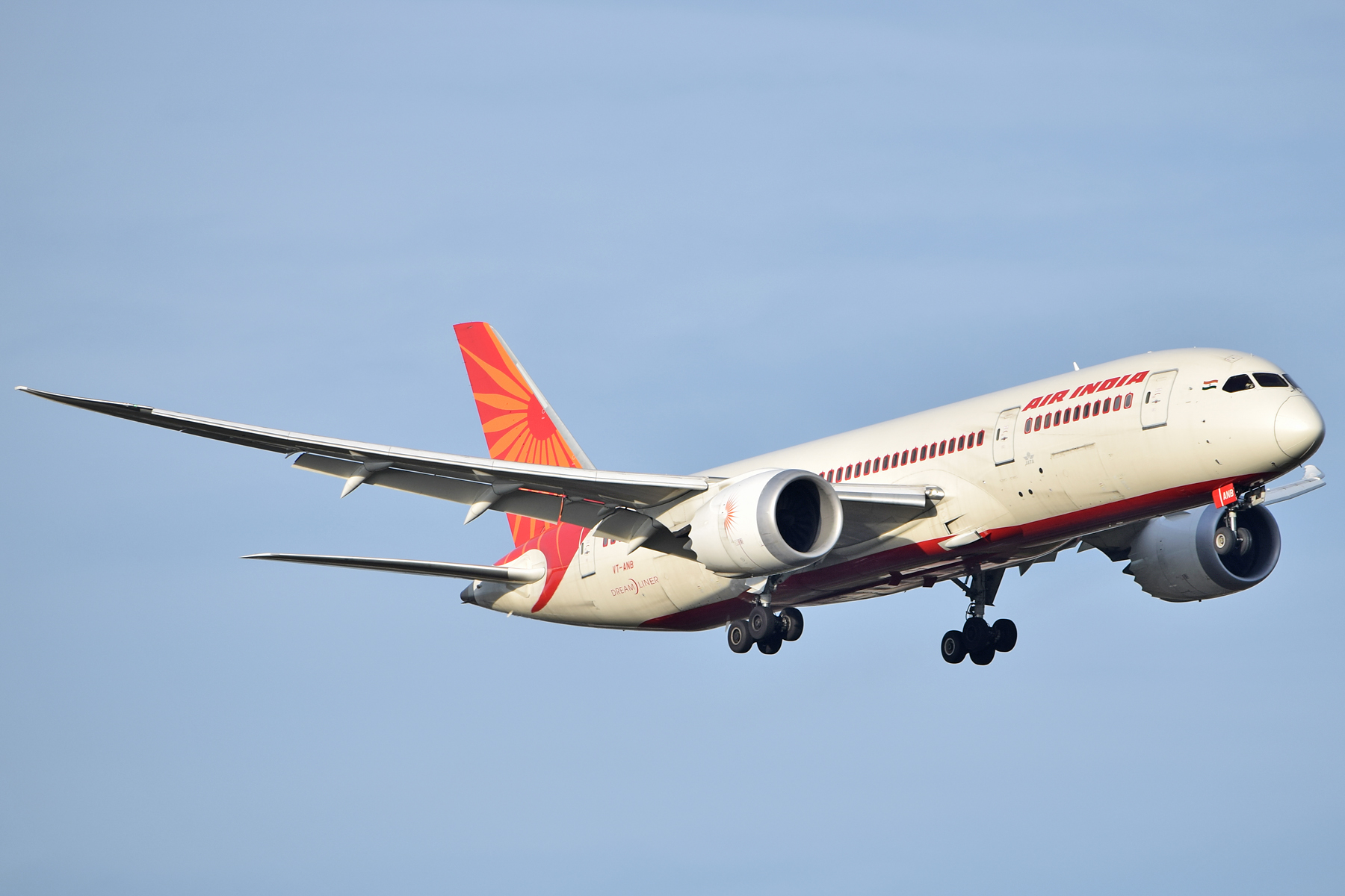 VT-ANB Air India B787 Dreamliner