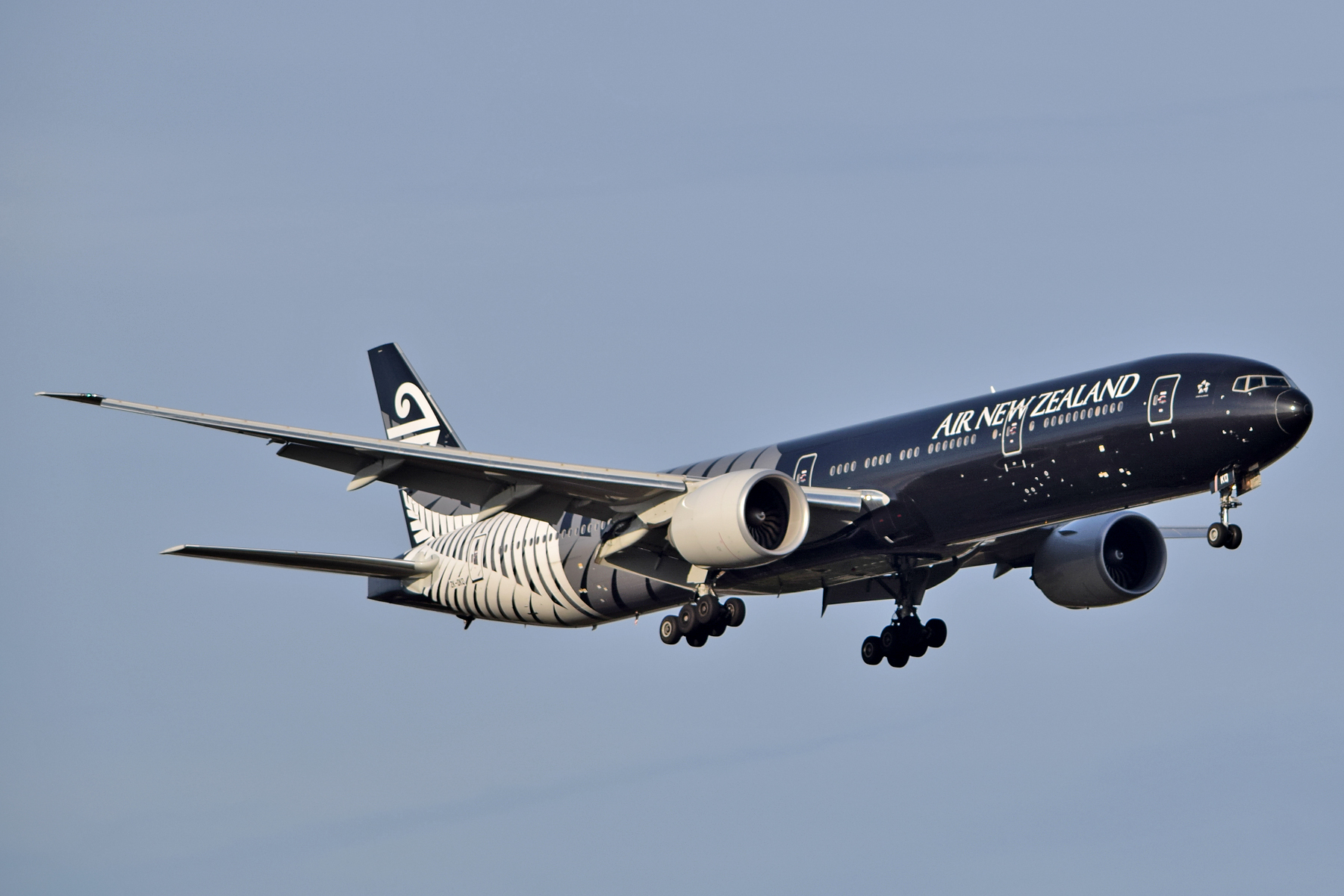 ZK-OKQ Air New Zealand B777