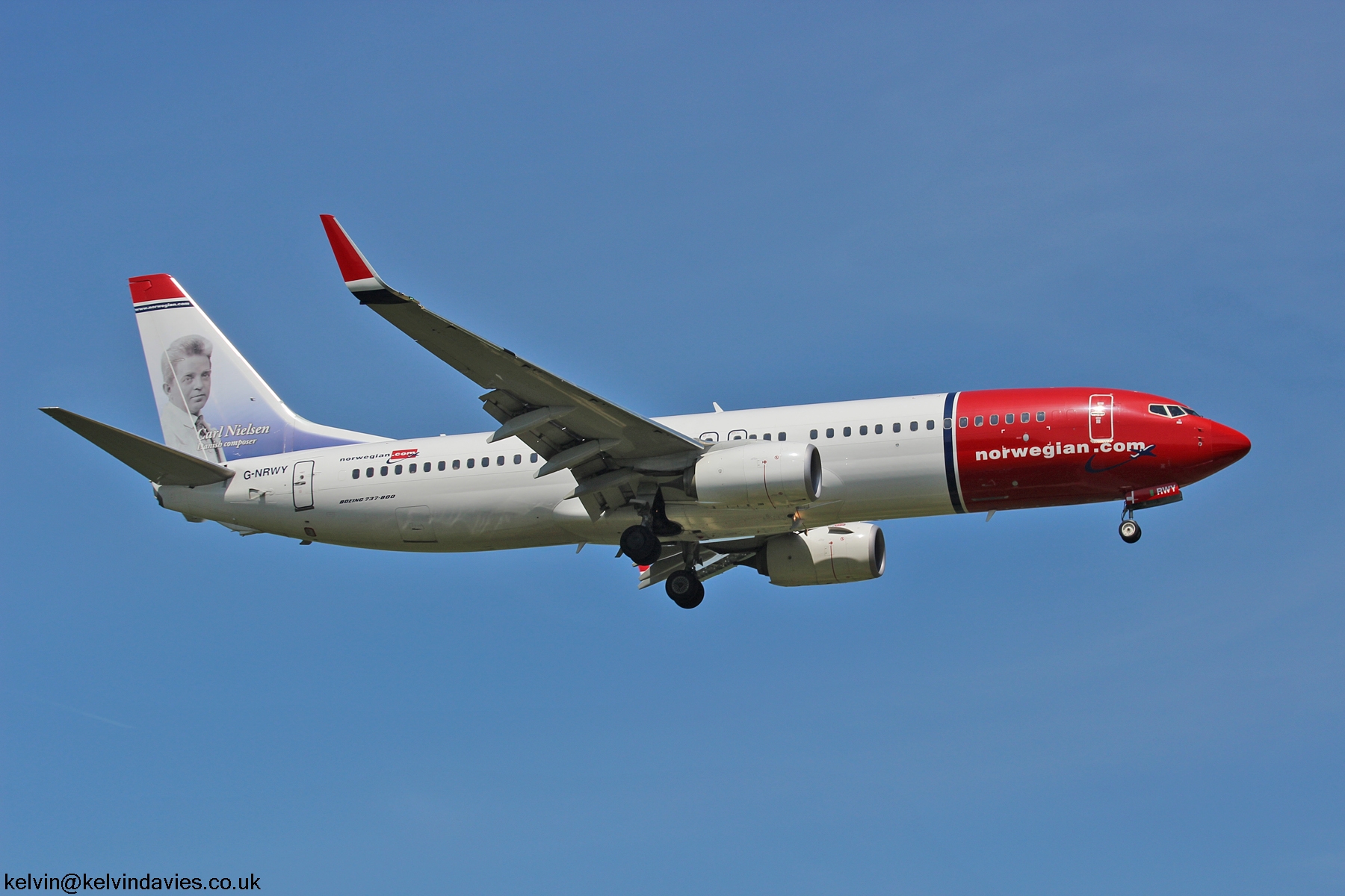 Norwegian 737 G-NRWY