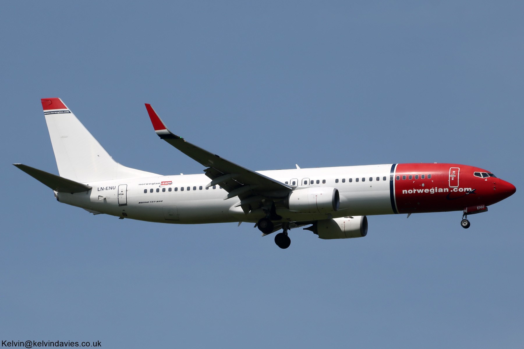 Norwegian 737NG LN-ENU