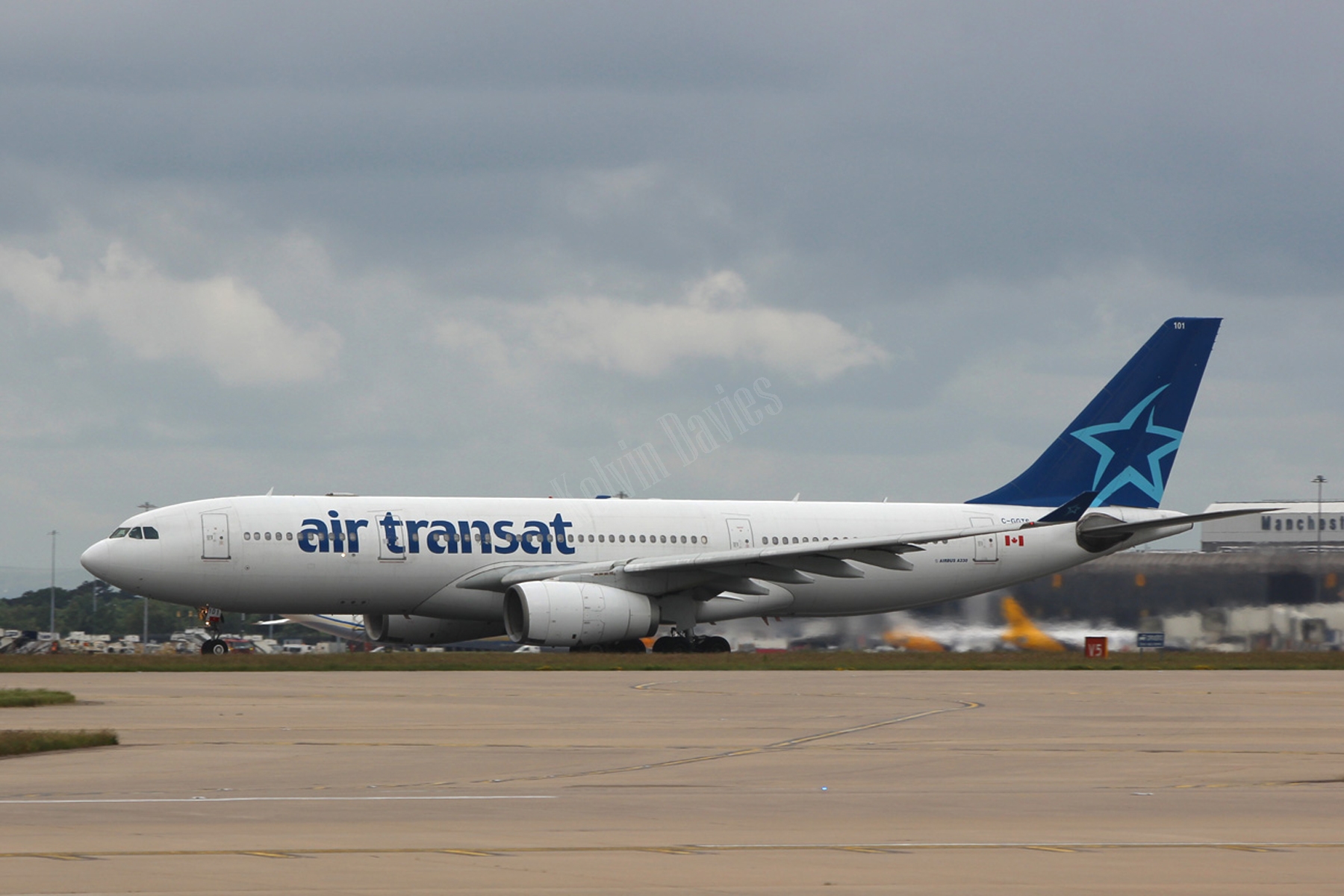 Air Transat A330 C-GGTS