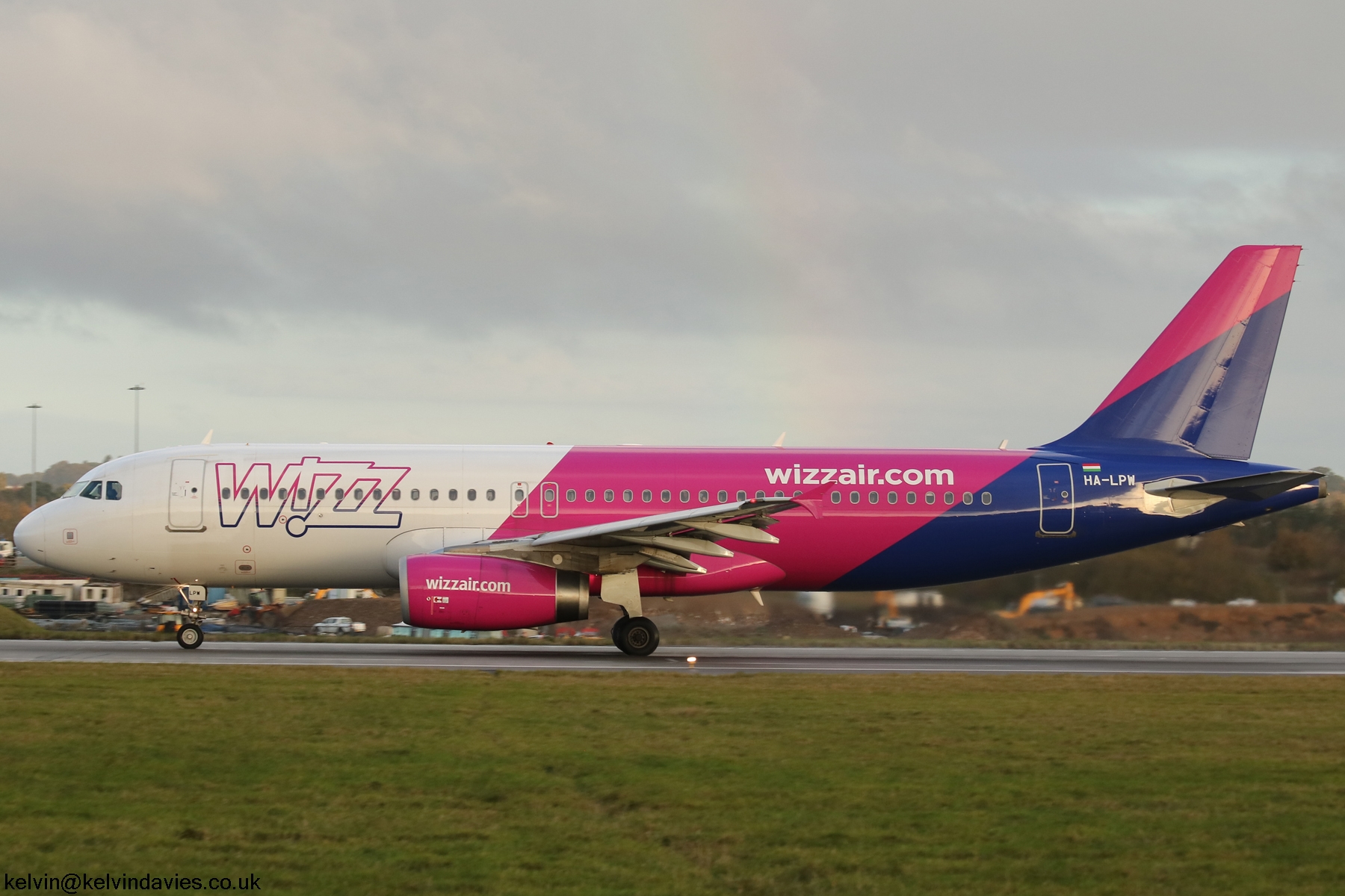 Wizz Air A320 HA-LPW