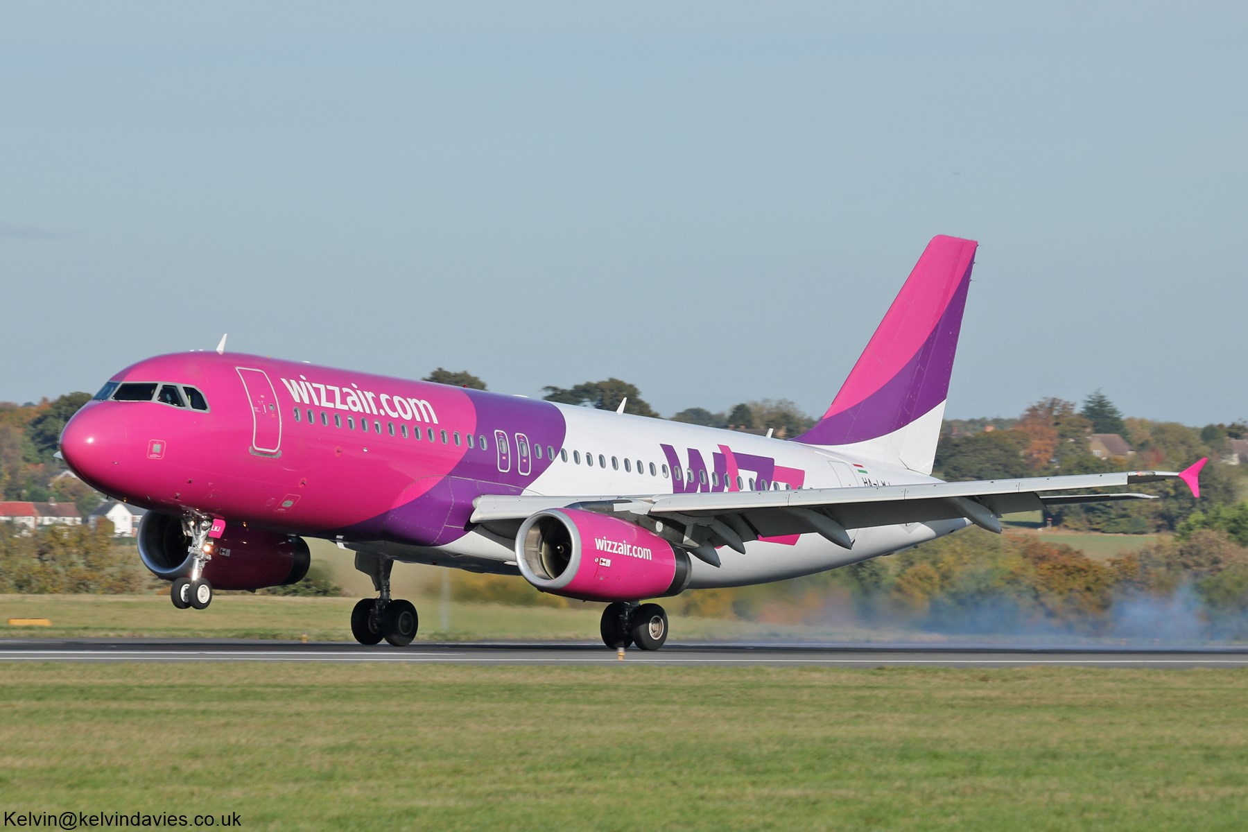 Wizz Air A320 HA-LWJ