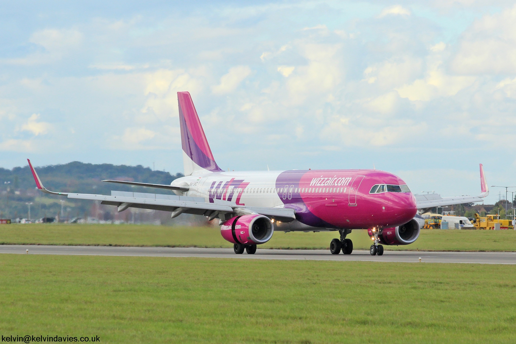 Wizz Air A320 HA-LWZ