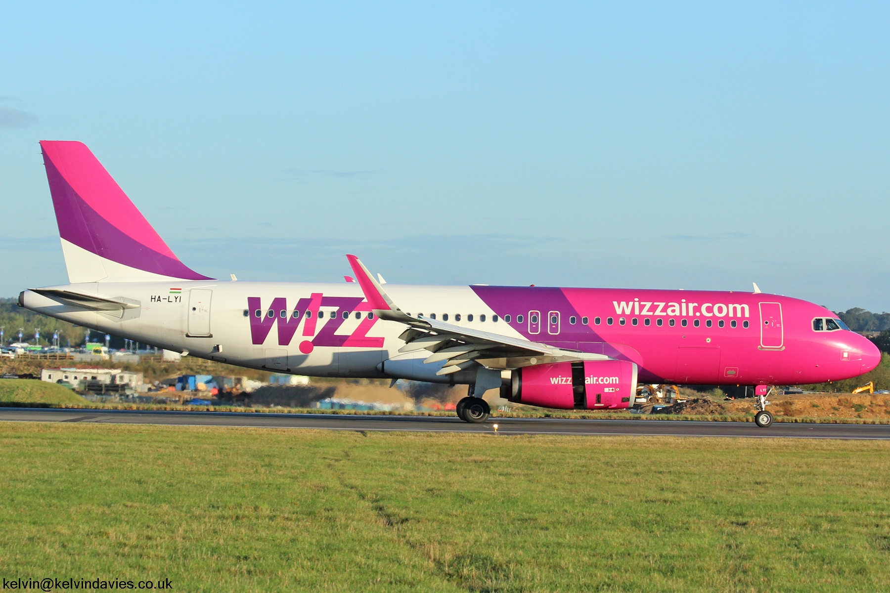 Wizz Air A320 HA-LYI
