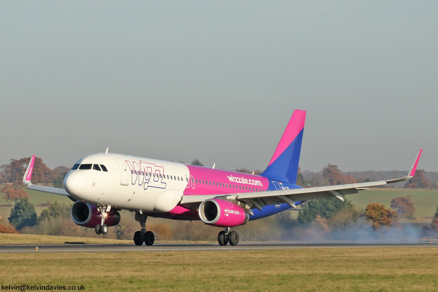 Wizz Air A320 HA-LYR