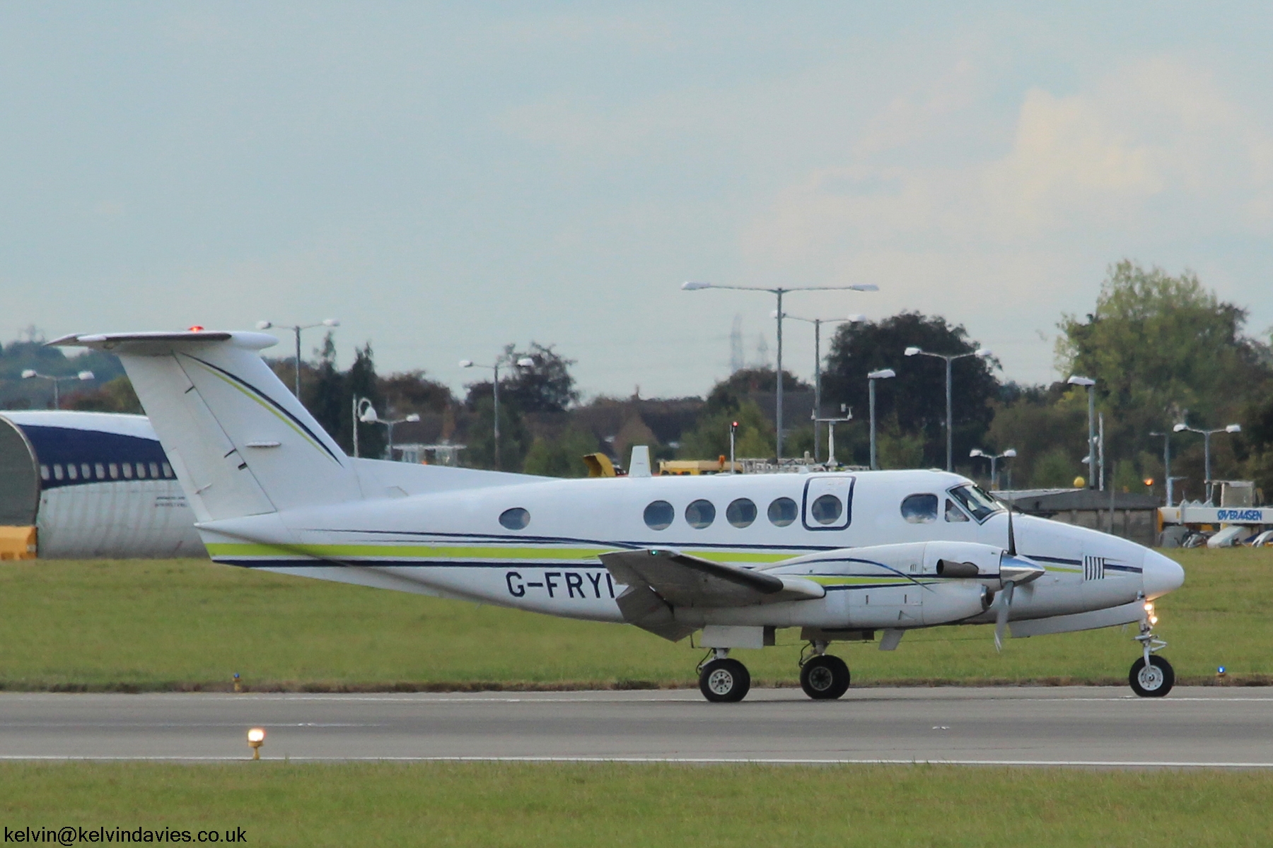 King Air B200 G-FRYI