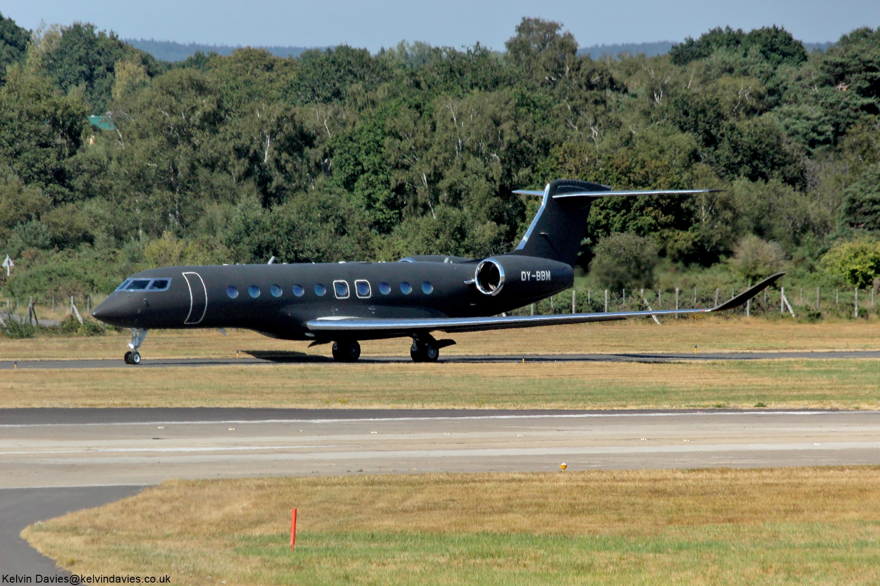 Blackbird Air Charter Gulfstream GVIII OY-BBM