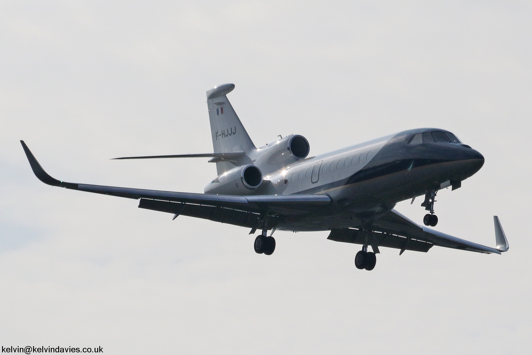 JC Decaux Group Falcon 900LX F-HJJJ