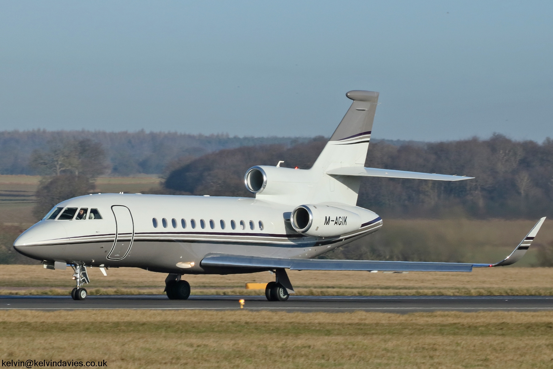 JMI Aviation Mgt Falcon 900LX M-AGIK