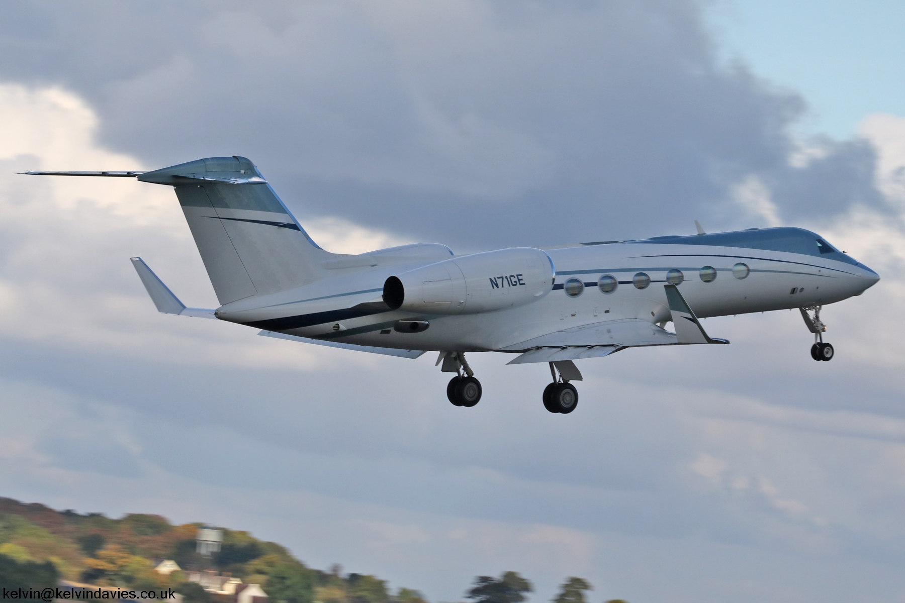 Jet Aviation Business Jets Falcon 8X N71GE
