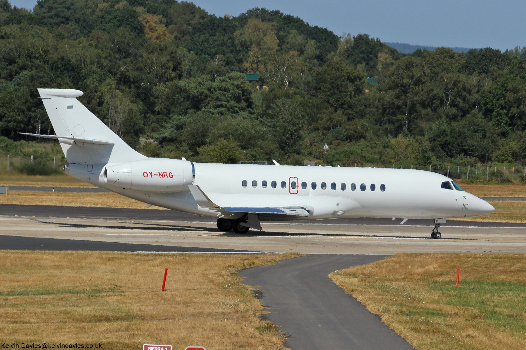 Air Alsie Falcon 6X OY-NRG